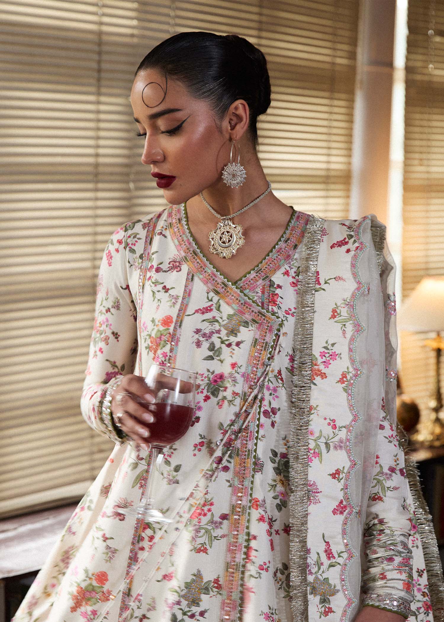 Hussain Rehar | SS Luxury Pret 25 | Inara - Rang-e-Khaas