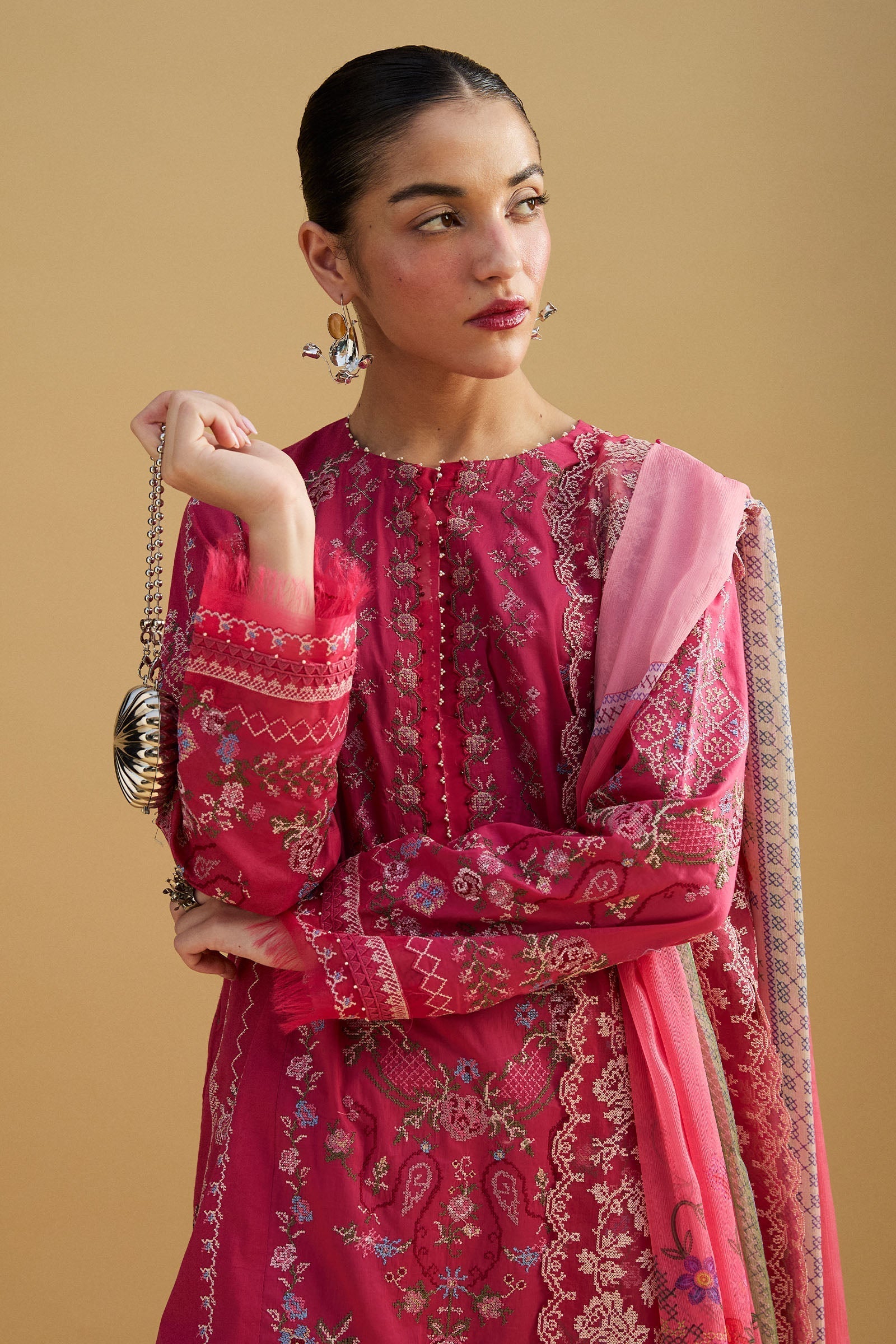 Zara Shahjahan | Satori 25 | Hikari-7A