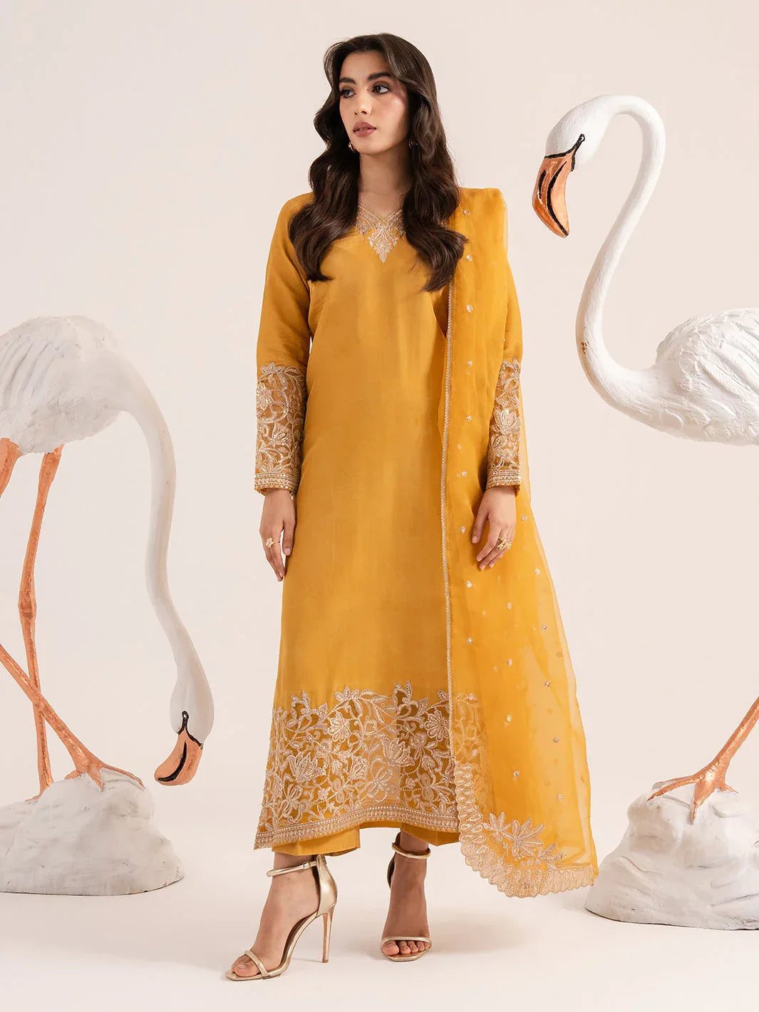 Izel | The Silk Chapter | Honeydew - Rang-e-Khaas