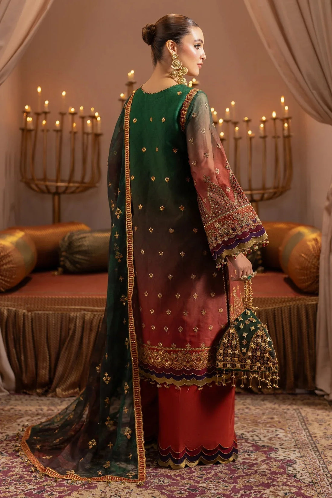 Alizeh | Jhalak Formals | AF-JHLK-02-HUSN - Rang-e-Khaas