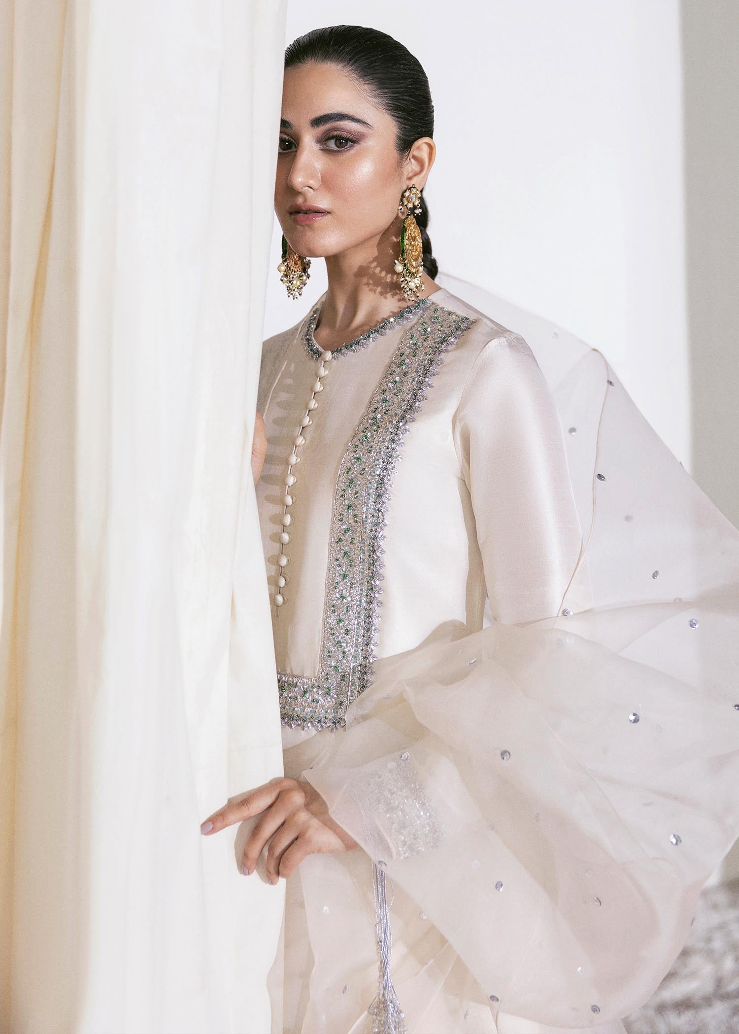 Hussain Rehar | Basic Not Basic | VELA