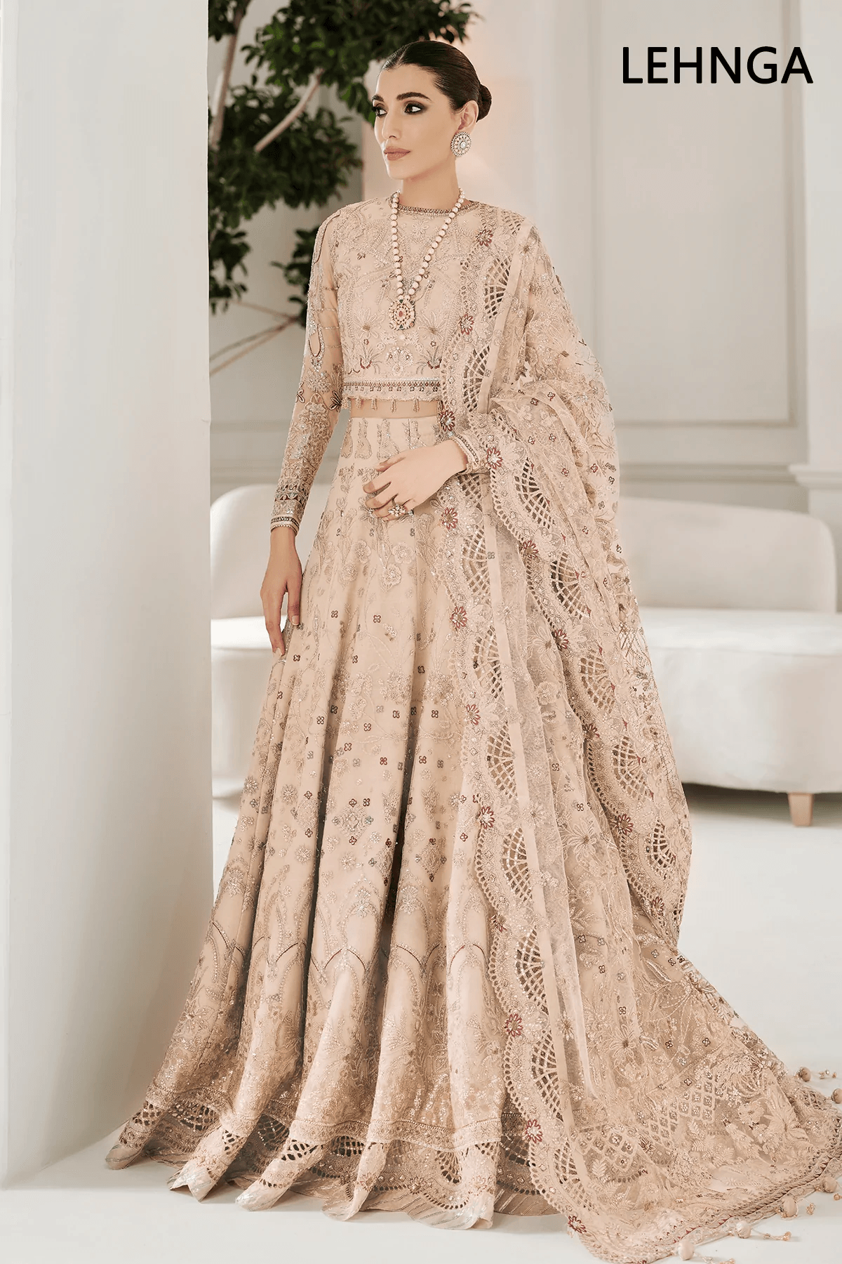BAROQUE Chantelle CH10-D01 – Wedding Collection