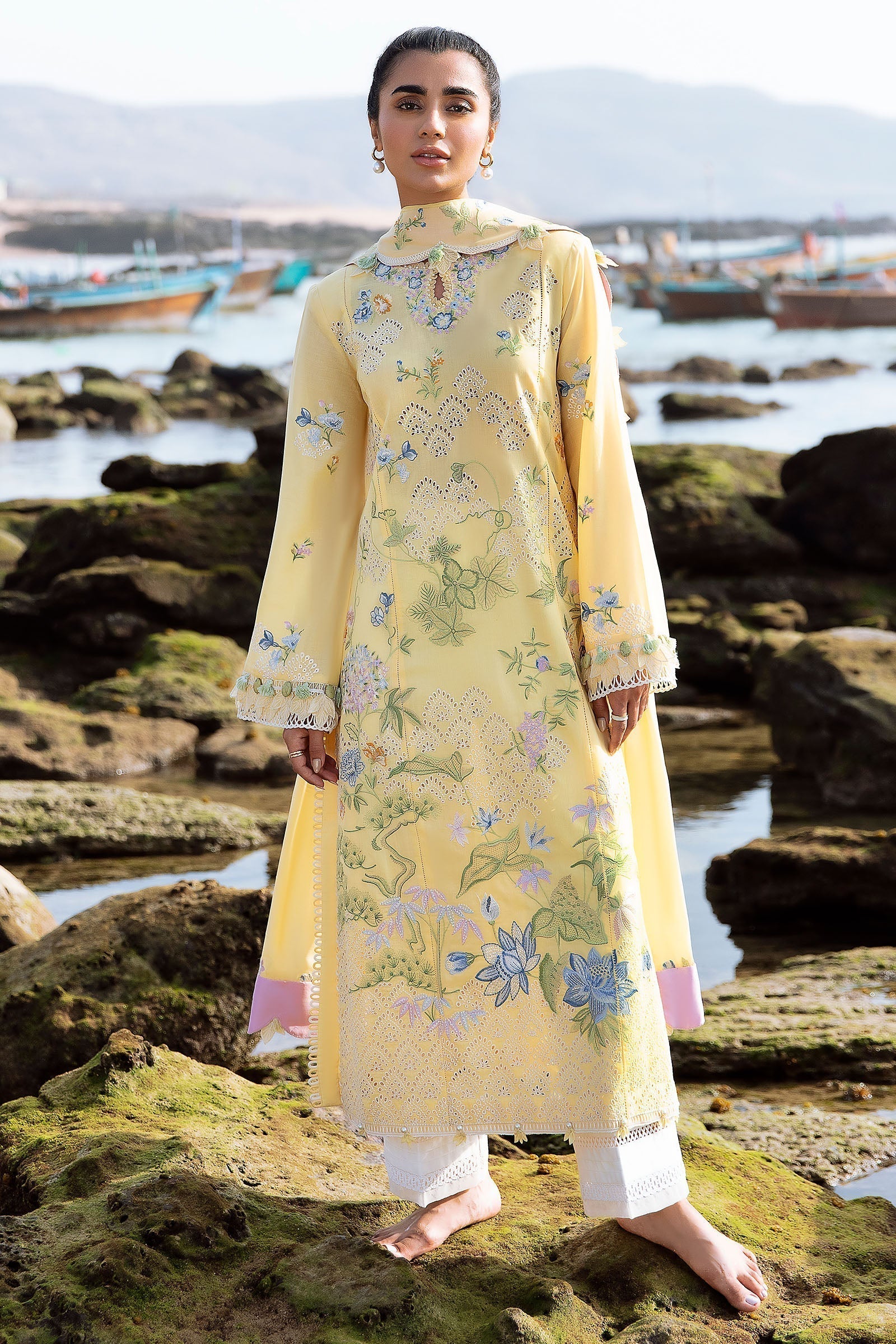 ZAHA LUXURY LAWN LANA (ZL23-04 A)