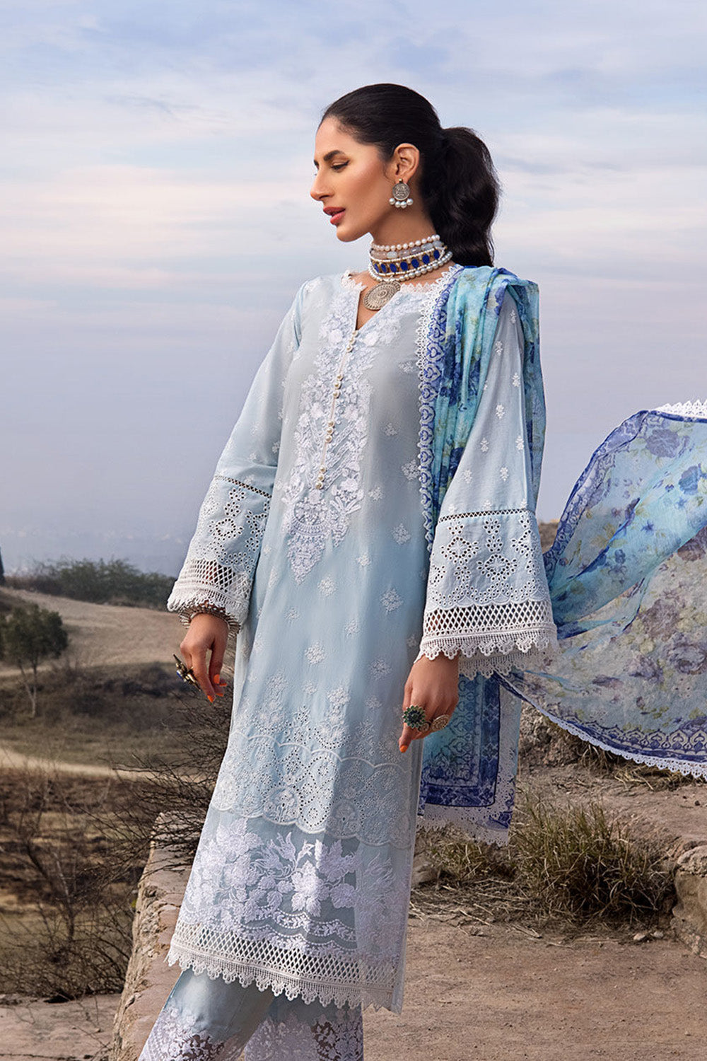 Zainab Chottani Luxury Chikankari Lawn Collection 2022 - AZAL 1-B - TC-71