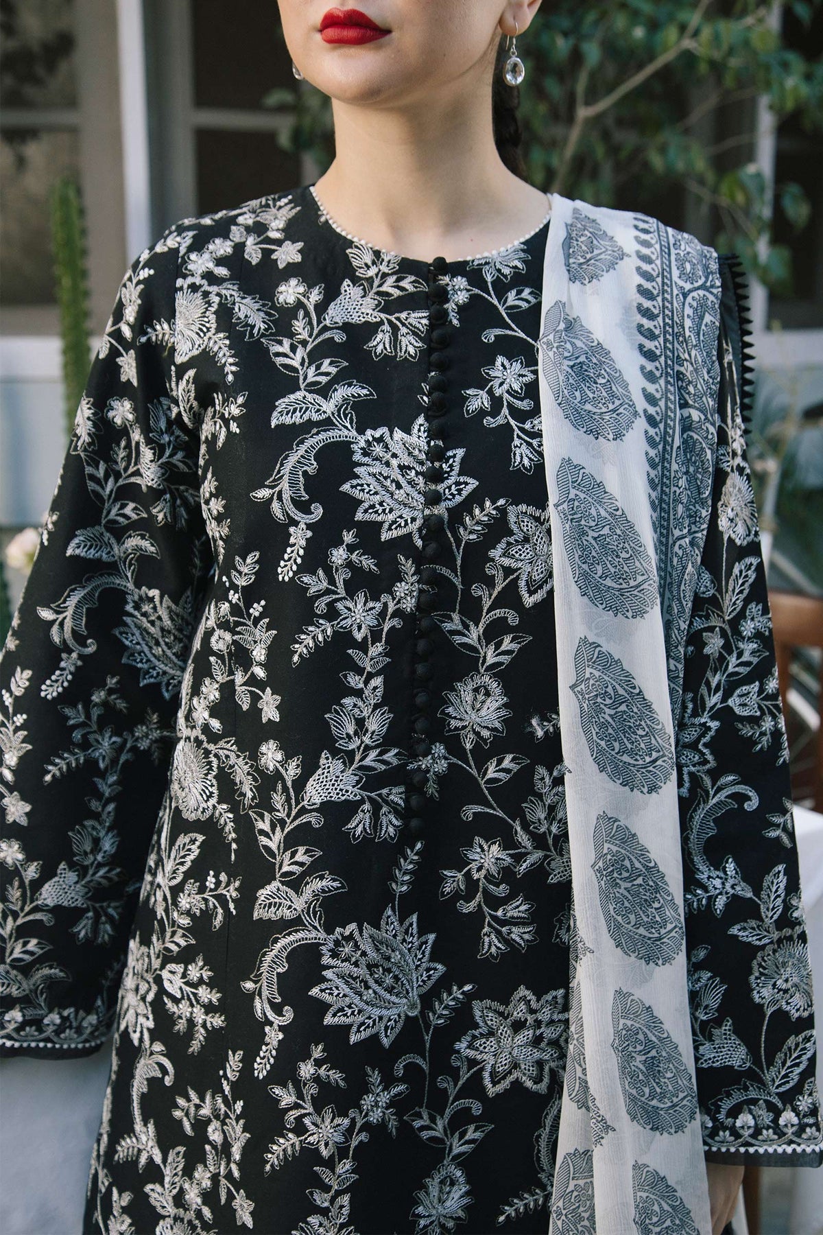 Qalamkar – SP-18 MARIA – LUXURY LAWN’23