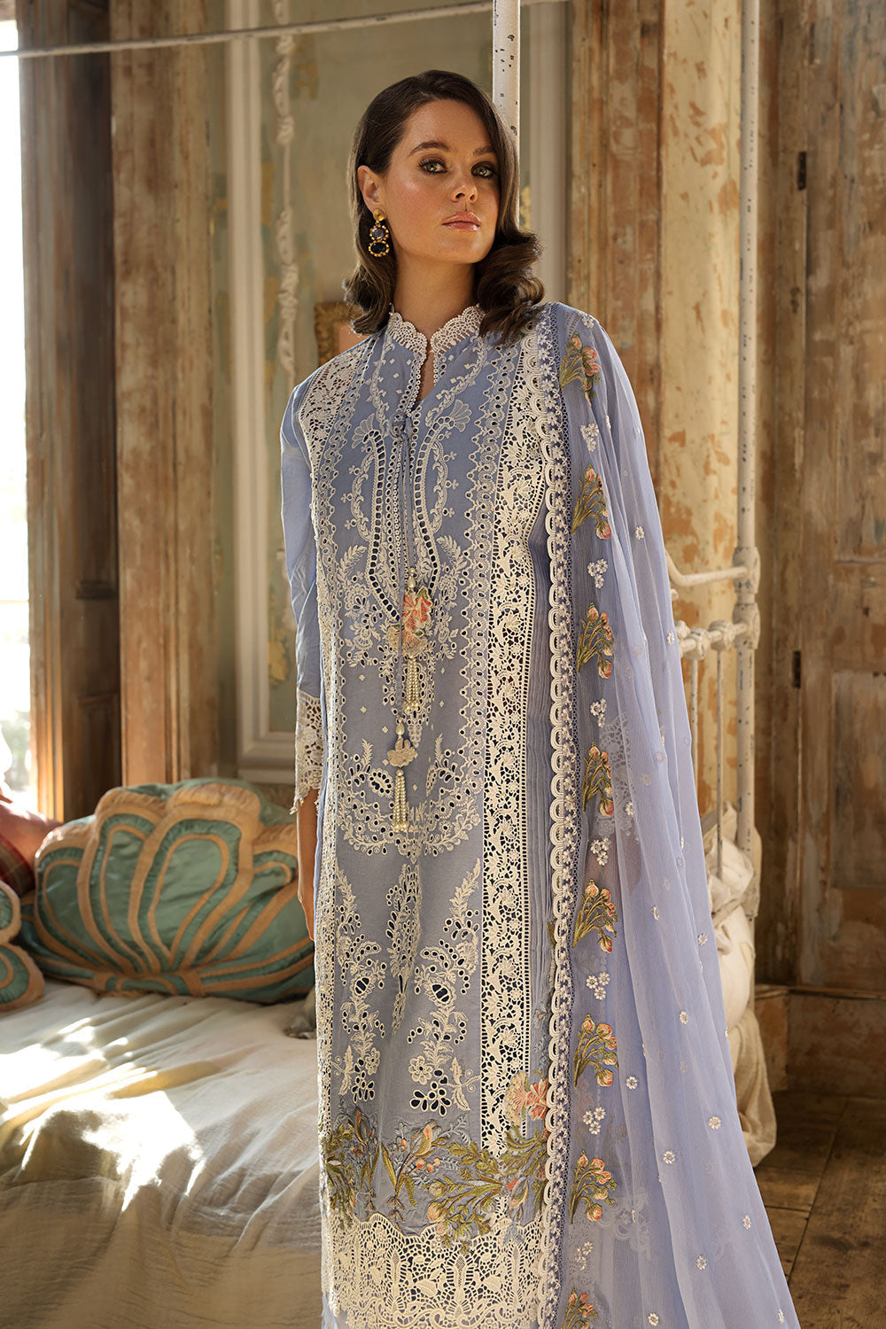 SOBIA NAZIR DESIGN 1B LUXURY LAWN 2023