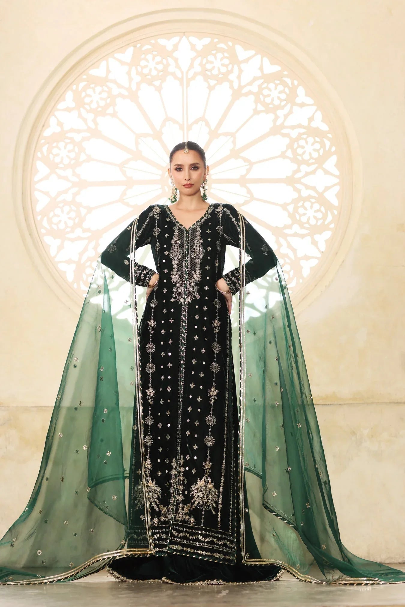 Noor by Saadia Asad | Handcrafted Velvet 25 |Zamurrud - Rang-e-Khaas