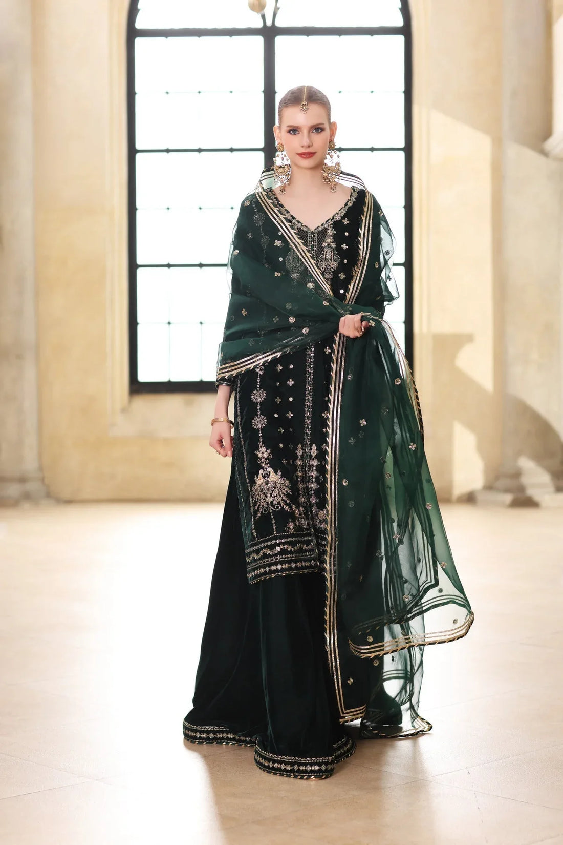 Noor by Saadia Asad | Handcrafted Velvet 25 |Zamurrud - Rang-e-Khaas