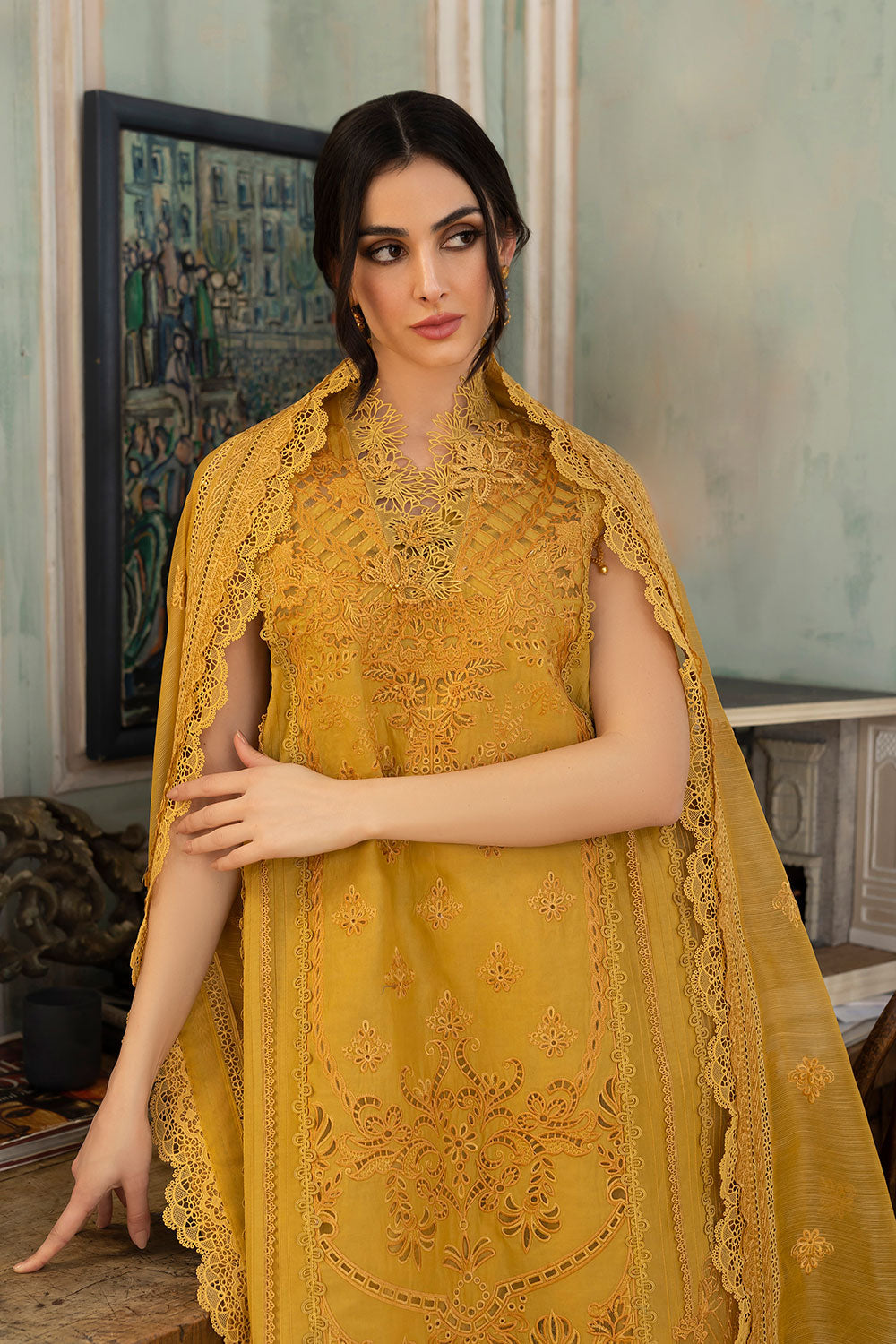 SOBIA NAZIR DESIGN 8A LUXURY LAWN 2023