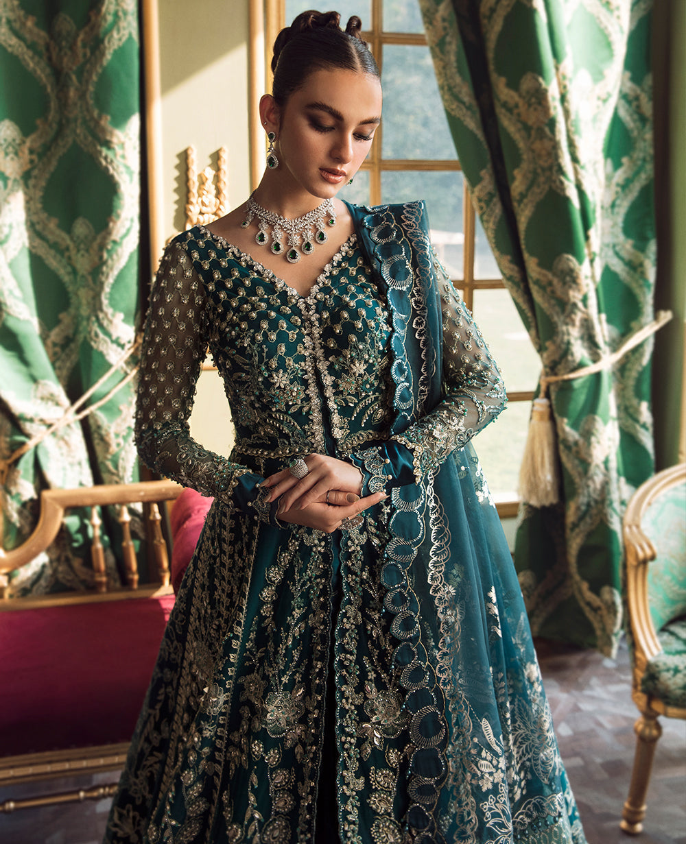 REPUBLIC WOMENSWEAR CLAIRE DE LUNE Une Jacinthe