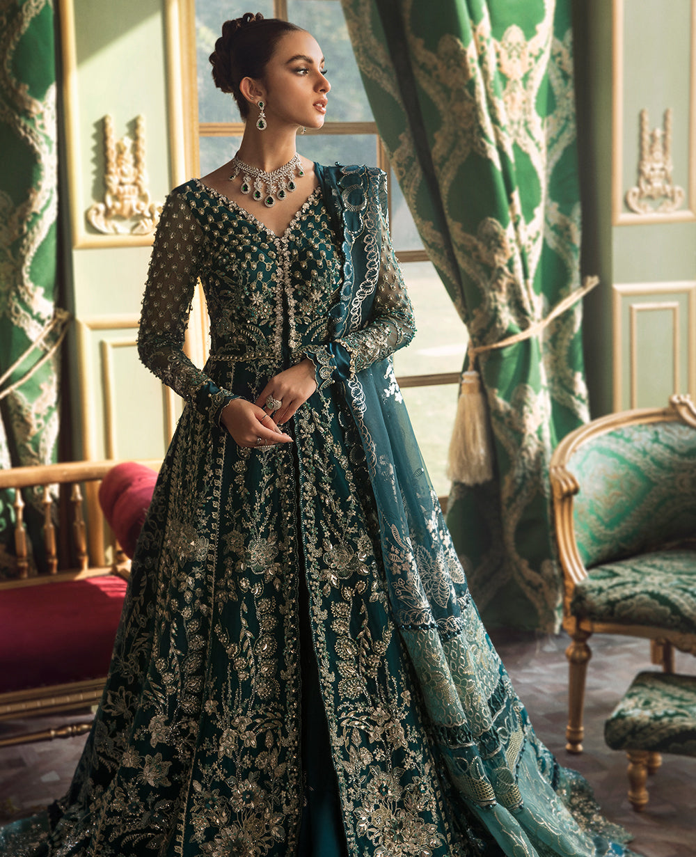 REPUBLIC WOMENSWEAR CLAIRE DE LUNE Une Jacinthe