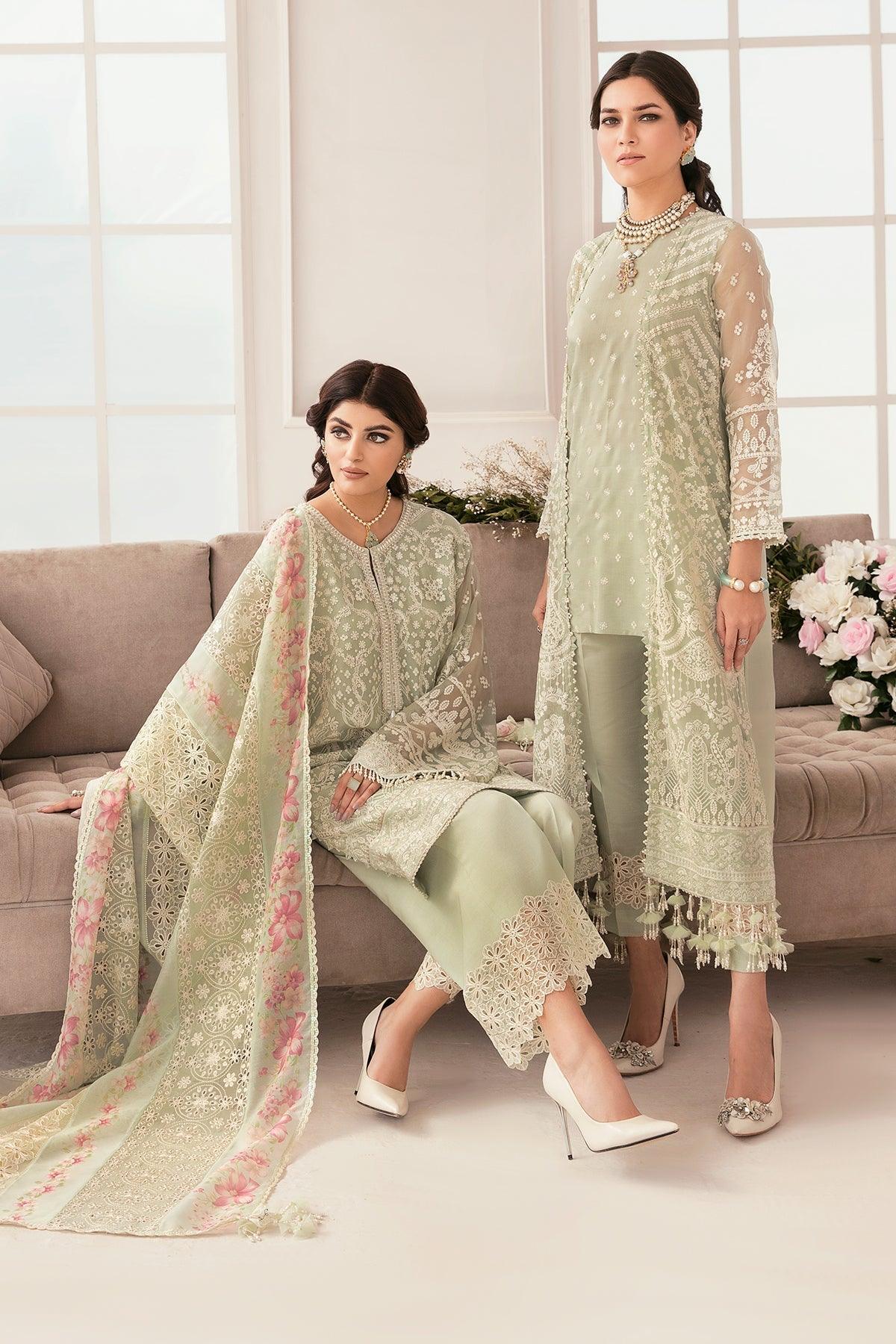 BAROQUE Chantelle CH11-01 – Wedding Collection