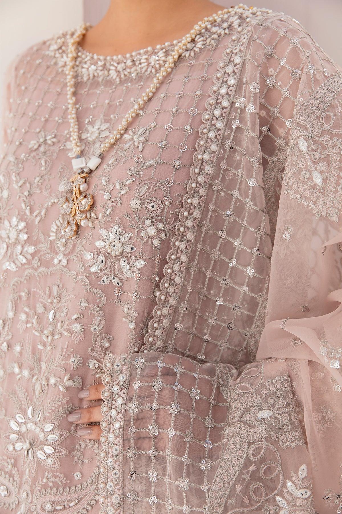 BAROQUE Chantelle CH11-05 – Wedding Collection