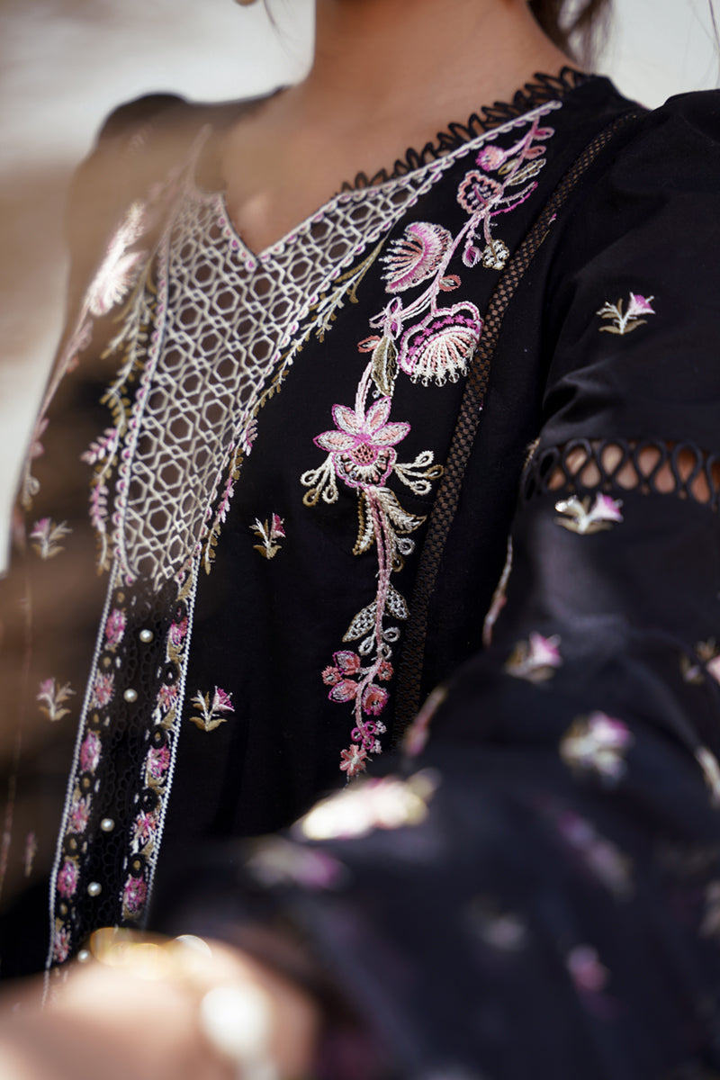 QALAMKAR QLINEKARI-RT-09 SYLVI-LAWN COLLECTION'23