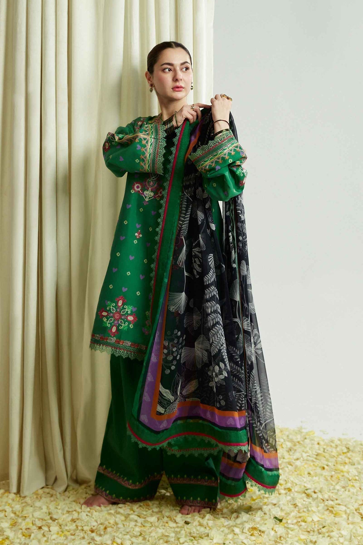ZARA SHAHJAHAN-ZCE23-5B-COCO LAWN VOLUME ll 2023