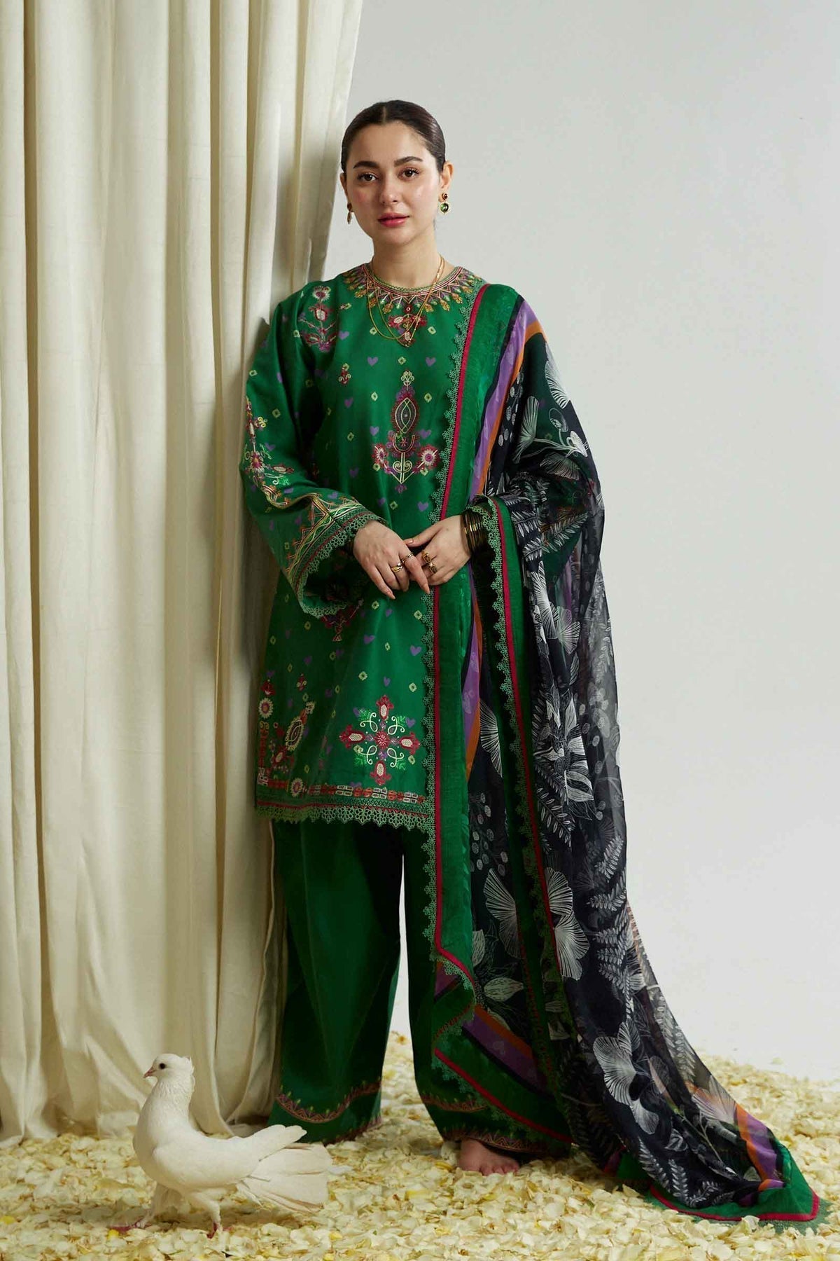 ZARA SHAHJAHAN-ZCE23-5B-COCO LAWN VOLUME ll 2023