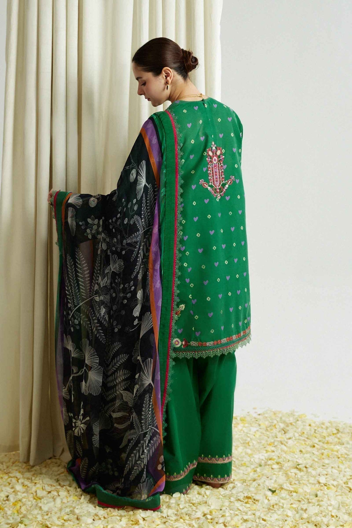 ZARA SHAHJAHAN-ZCE23-5B-COCO LAWN VOLUME ll 2023