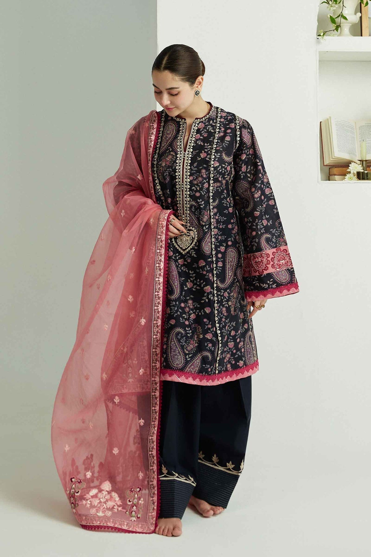 ZARA SHAHJAHAN-ZCE23-3B-COCO LAWN VOLUME ll 2023