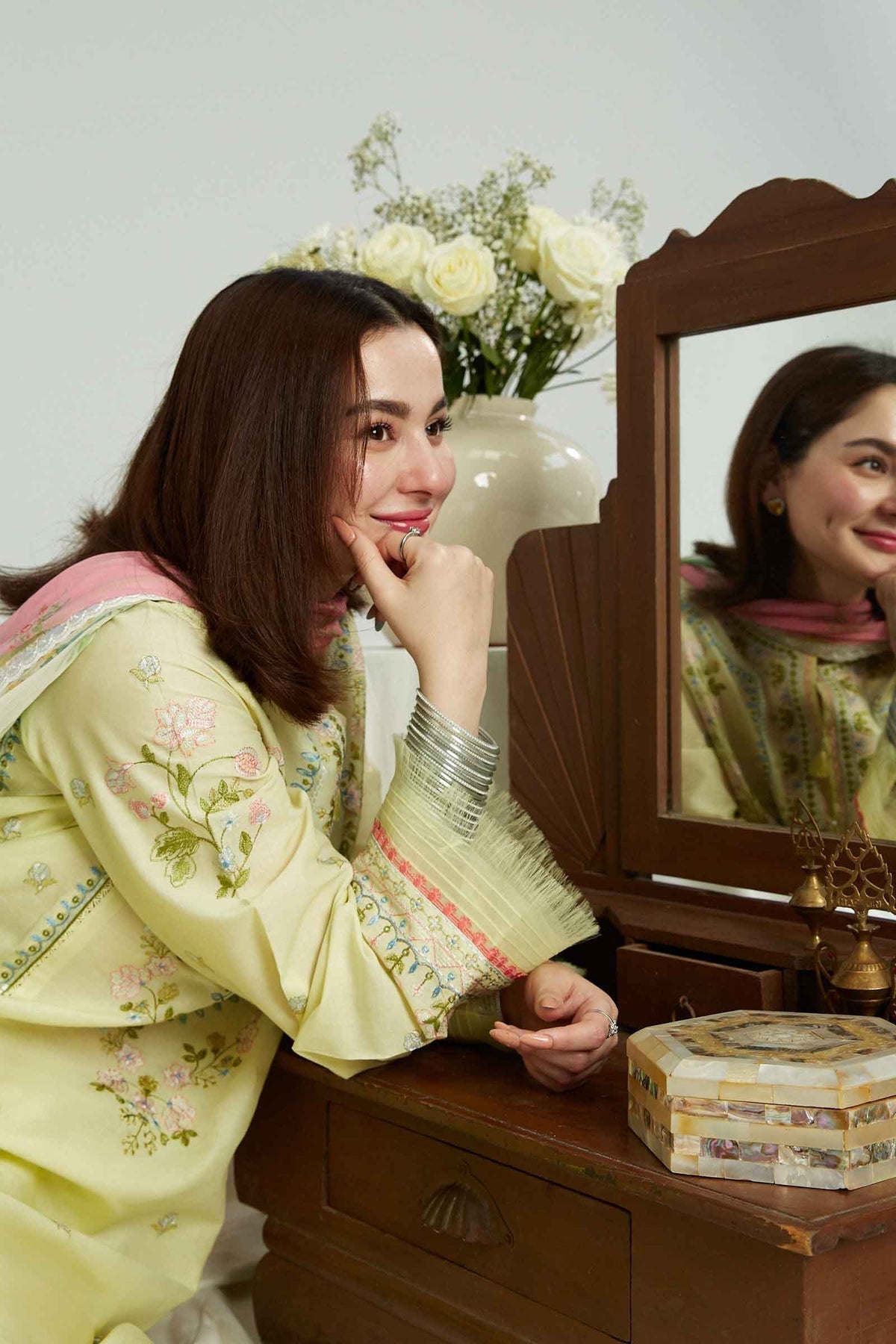 ZARA SHAHJAHAN-ZCE23-6B-COCO LAWN VOLUME ll 2023