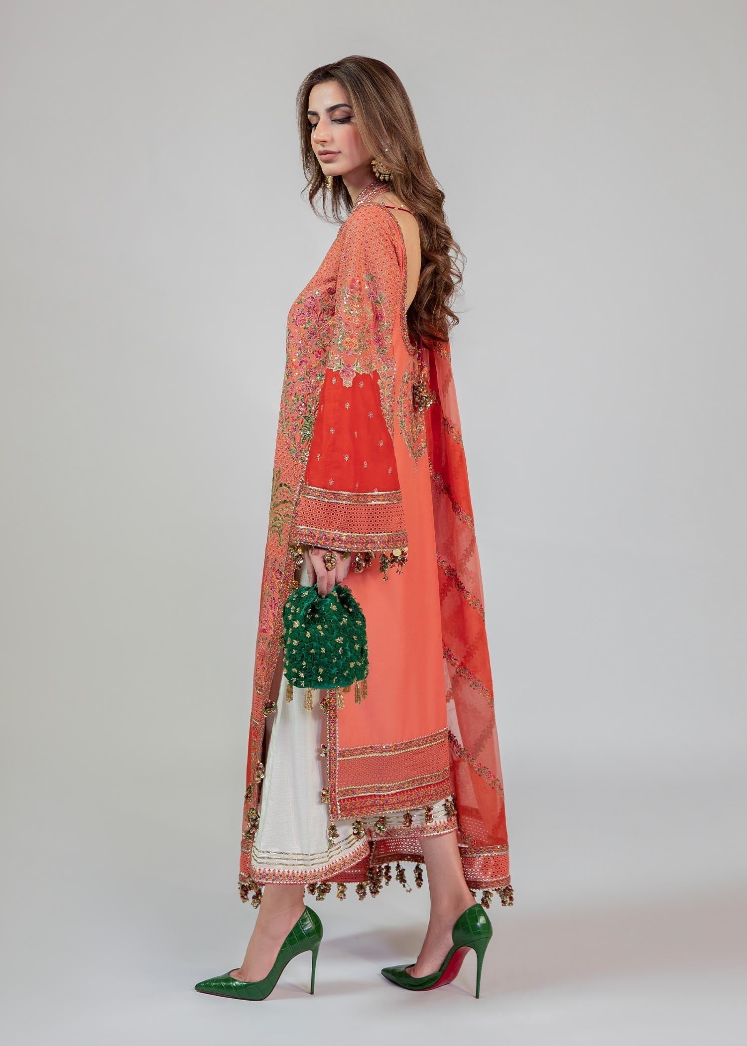 Hussain Rehar-Begonia-Roshan Collection'23