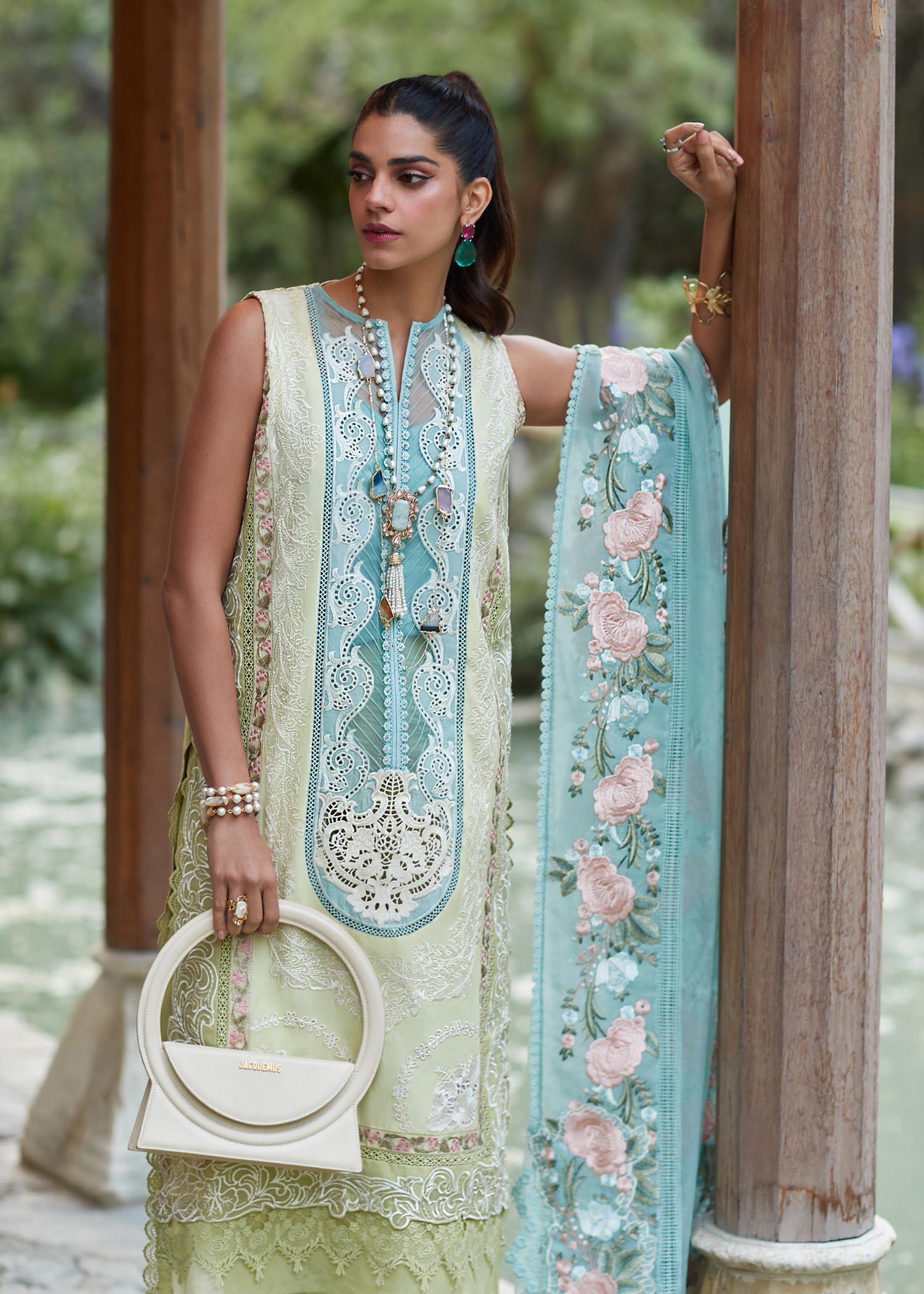 CRIMSON LUXE LAWN Mountain Love - D6 A STITCHED