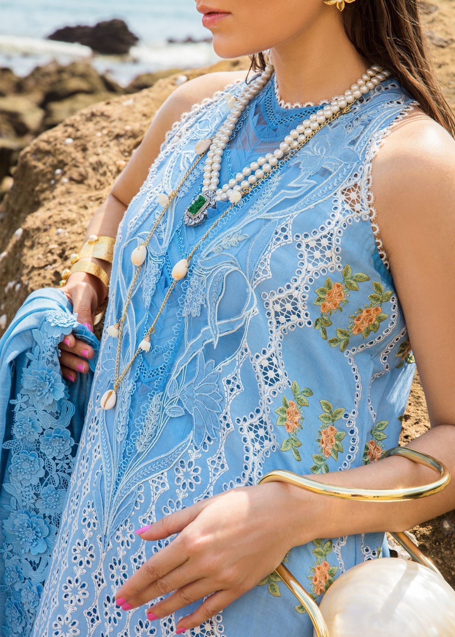 CRIMSON Embroidered Lawn Spring Blooms - D3 A