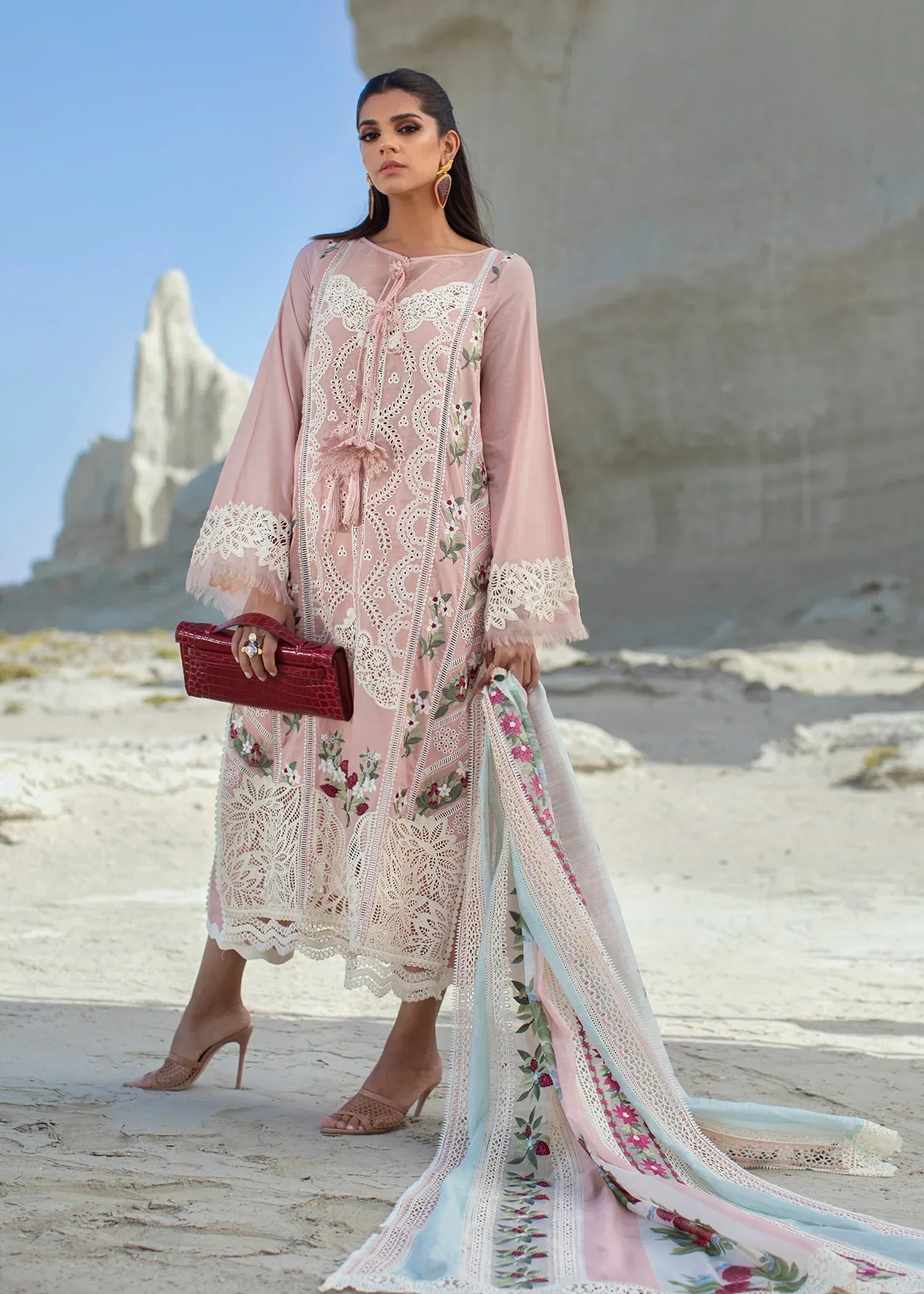 CRIMSON LUXURY LAWN 2022 – UNSTITCHED – CRIMSON -Sicilian Summer – 2B – Rose