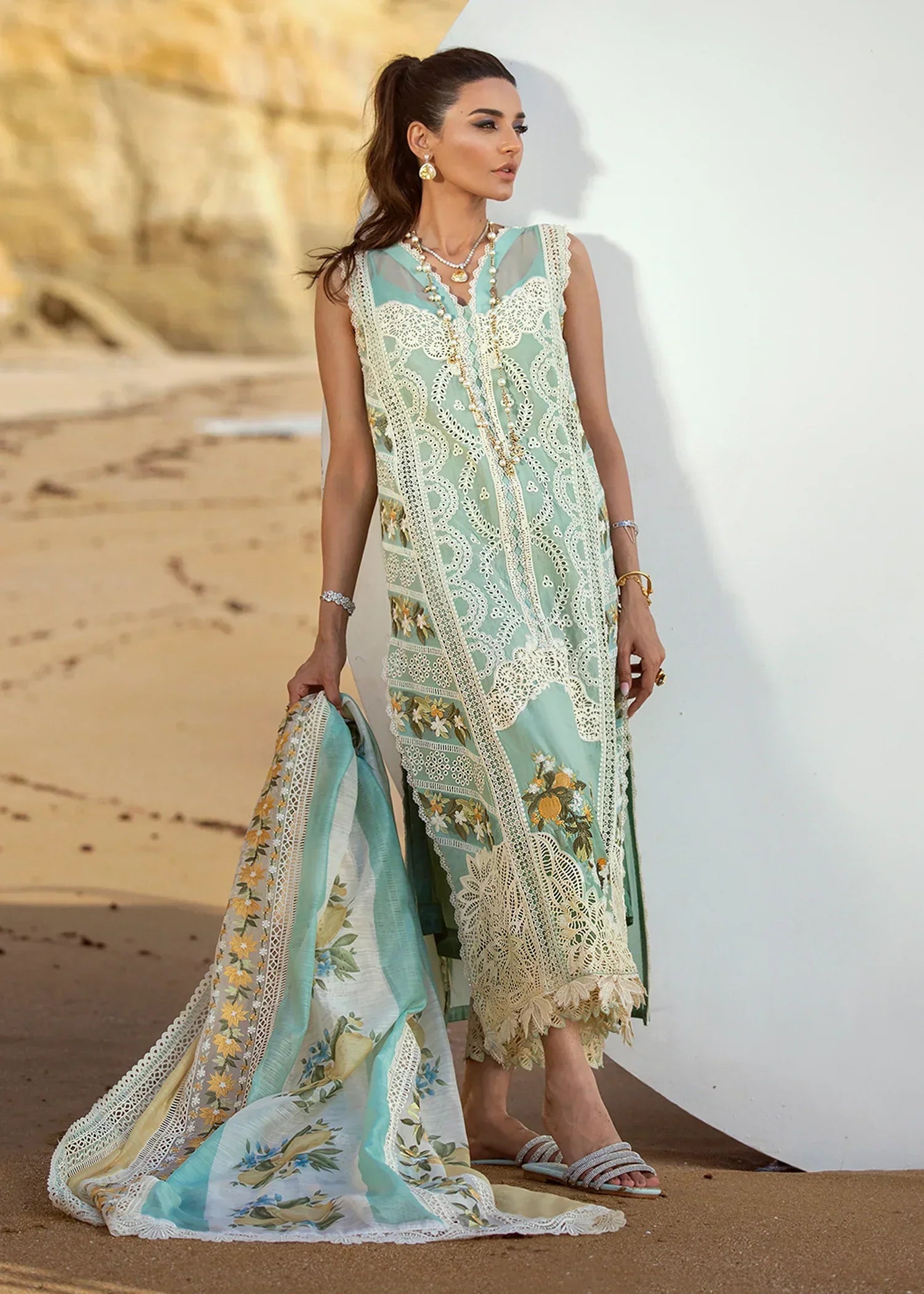 CRIMSON | LUXURY LAWN 2022 – UNSTITCHED – CRIMSON -Sicilian Summer – 2A – Aqua