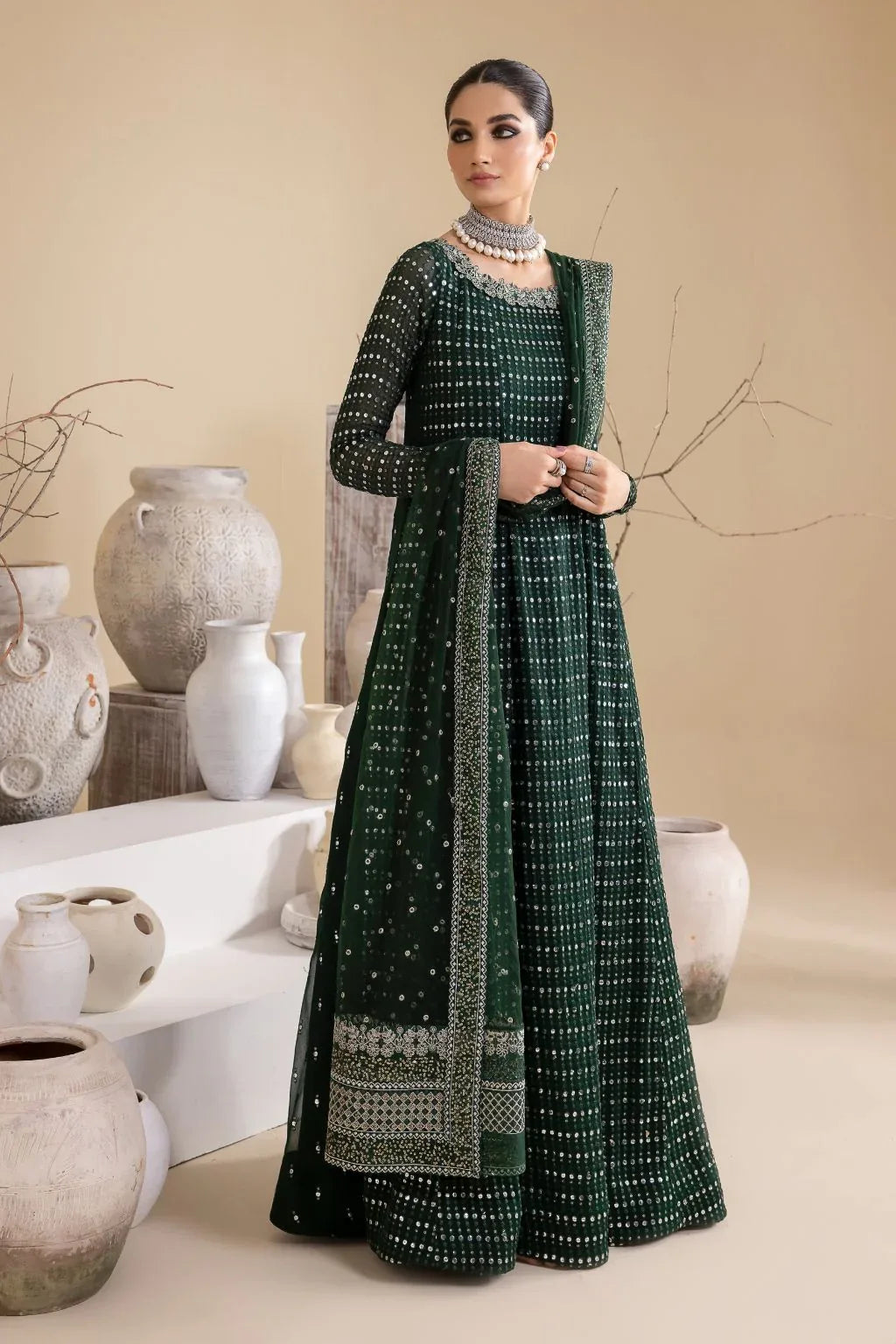 IZNIK | Annette - Rang-e-Khaas