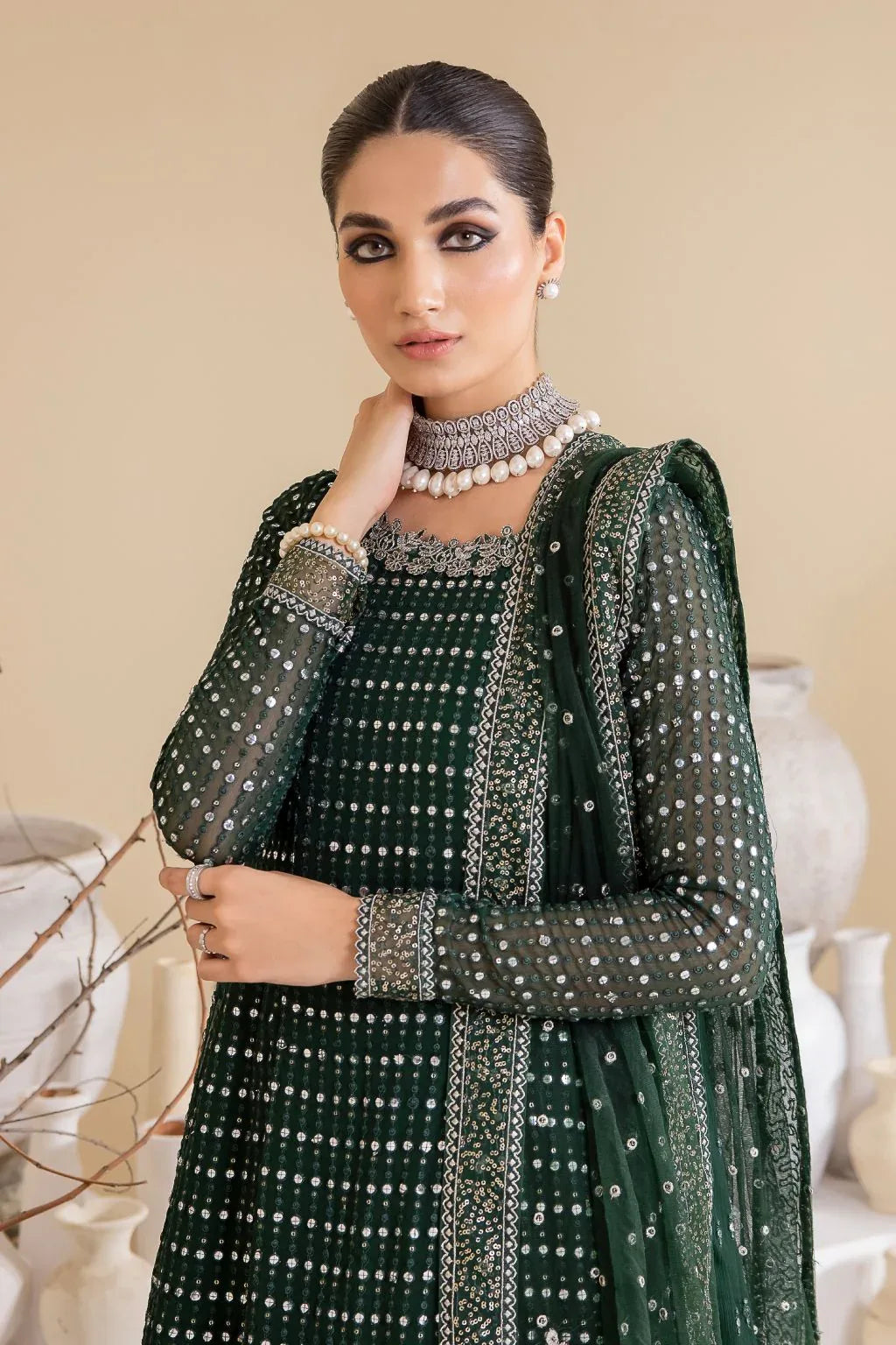 IZNIK | Annette - Rang-e-Khaas