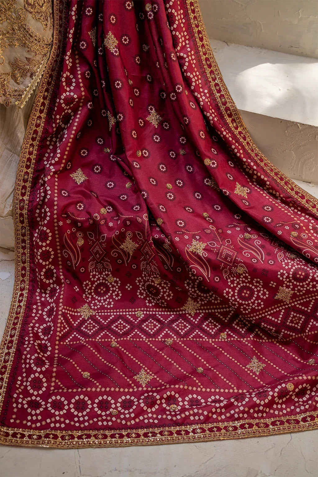 IZNIK Chinon Vol-02 Embroidered Chiffon 3Pc Suit CC-44 - Rang-e-Khaas