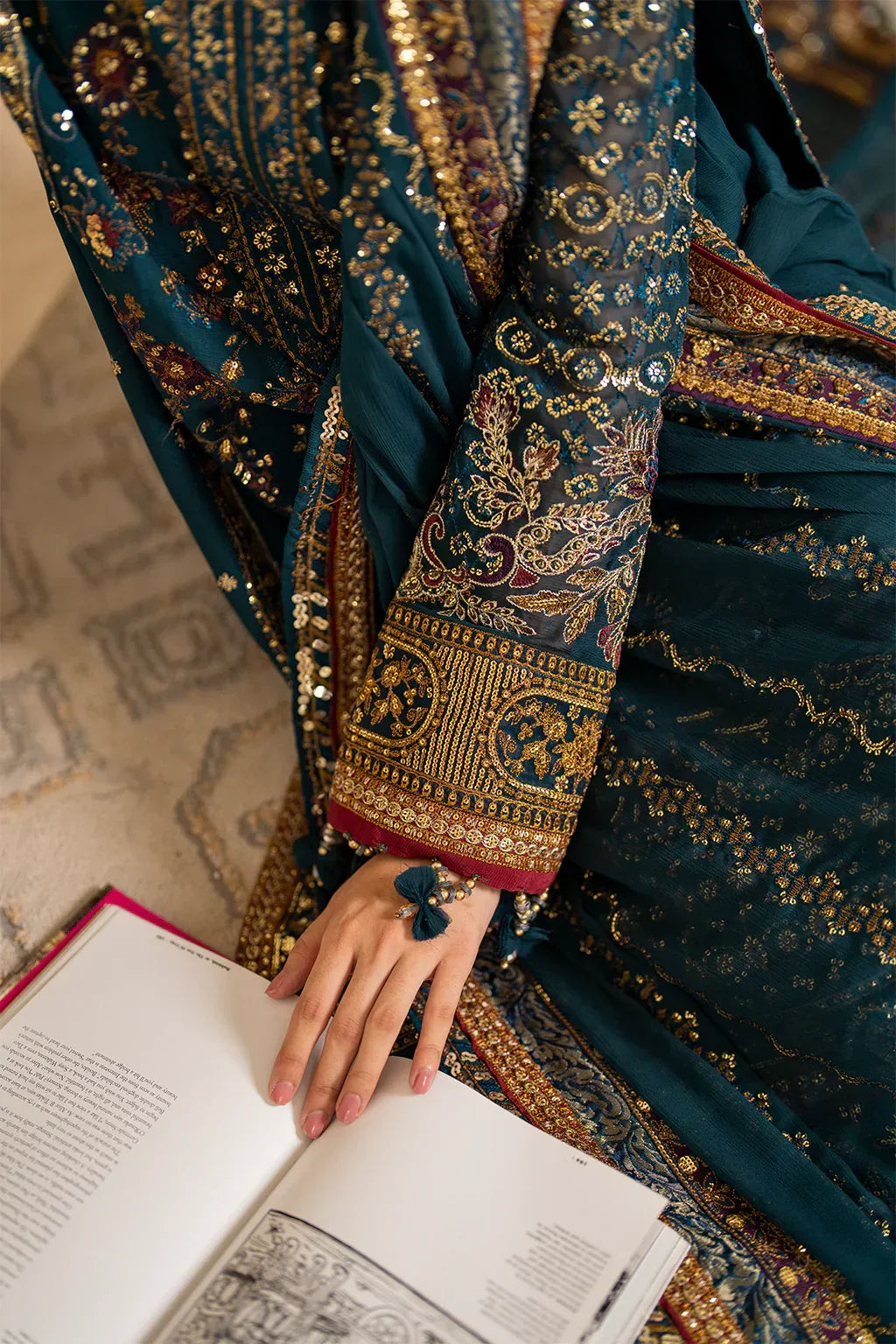 IZNIK Chinon Vol-02 Embroidered Chiffon 3Pc Suit CC-46 - Rang-e-Khaas