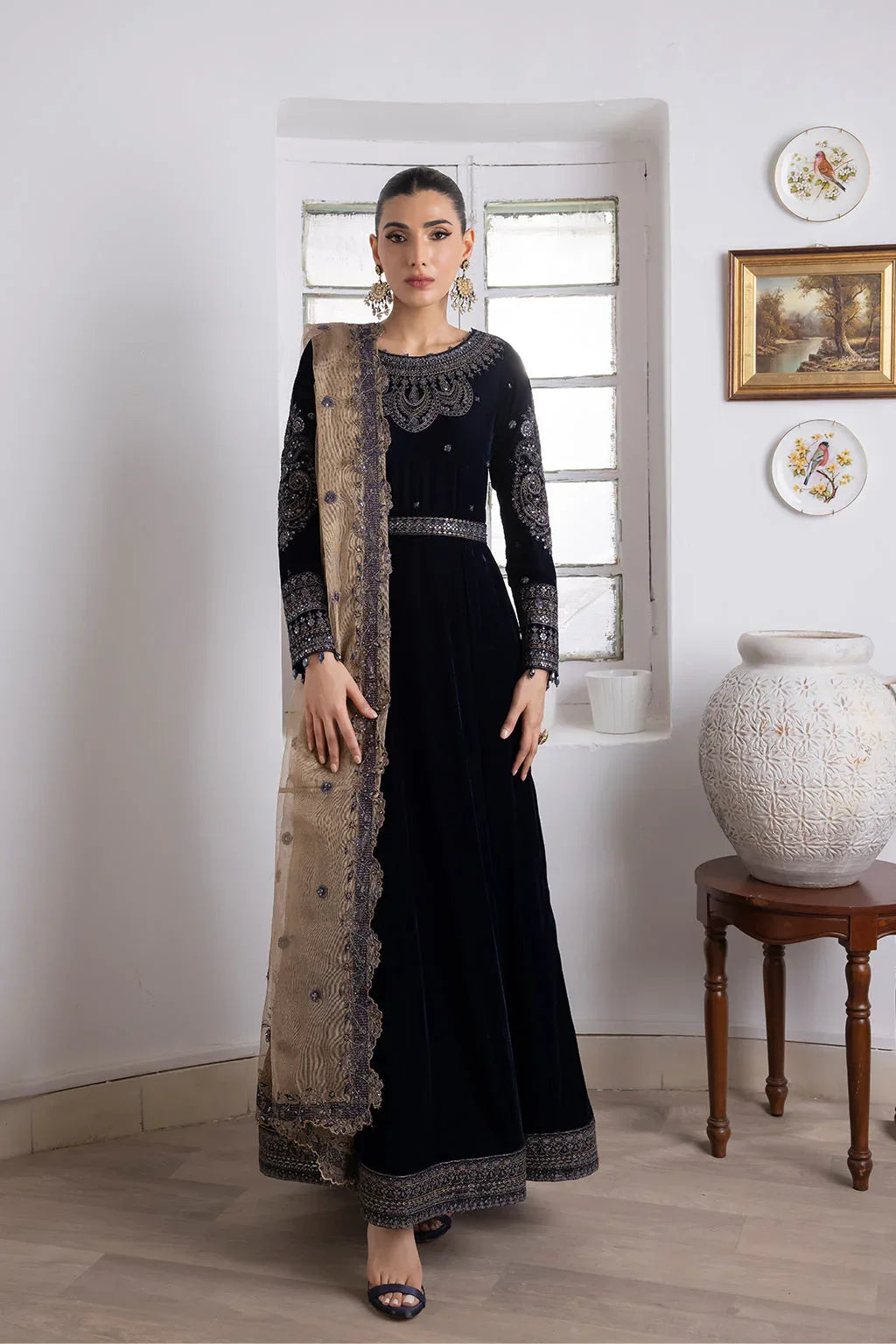 IZNIK | IV-36 ELAHEH - Rang-e-Khaas