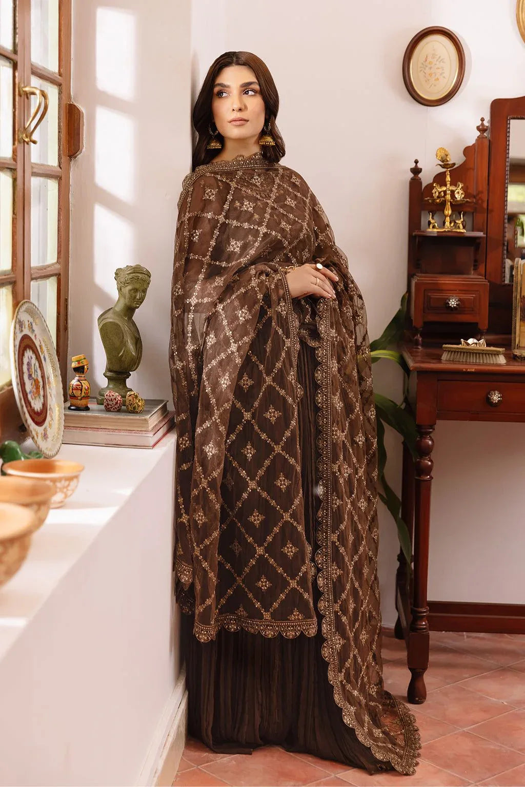 IZNIK | Russet - Rang-e-Khaas