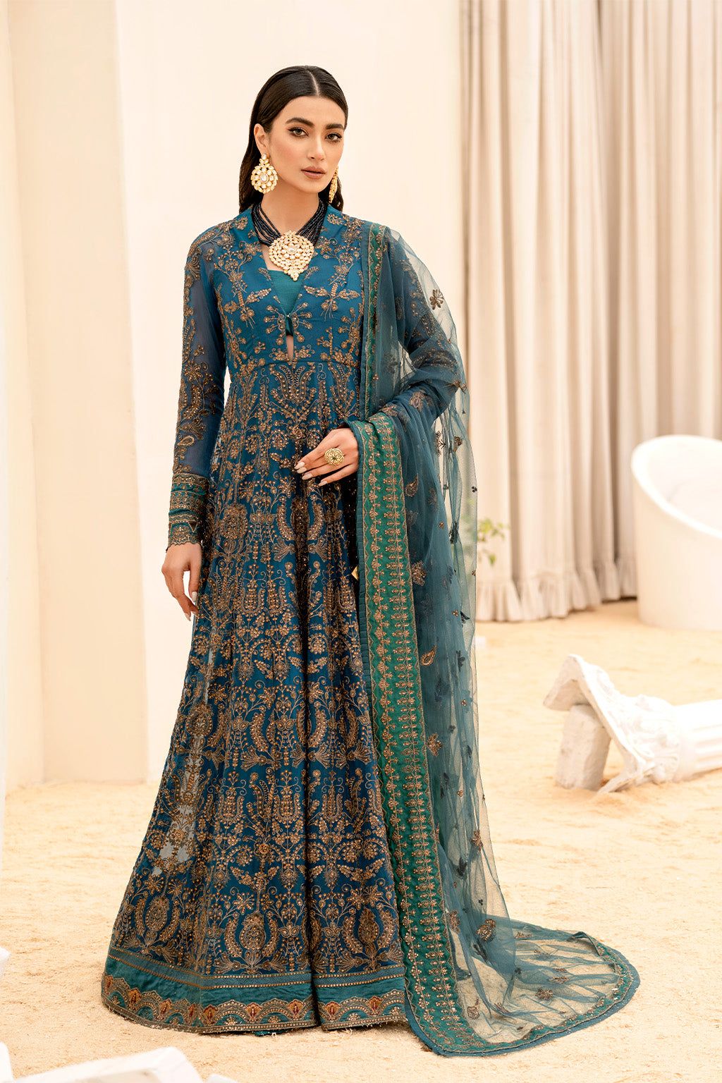 IZNIK | Rutvi - Rang-e-Khaas