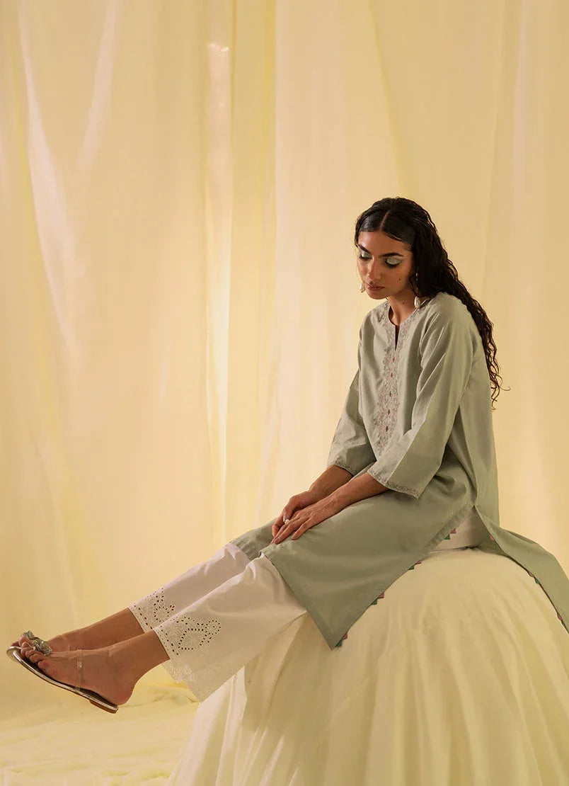 Image | Spring Basics 25 | IJSE-213804-12499 - Rang-e-Khaas