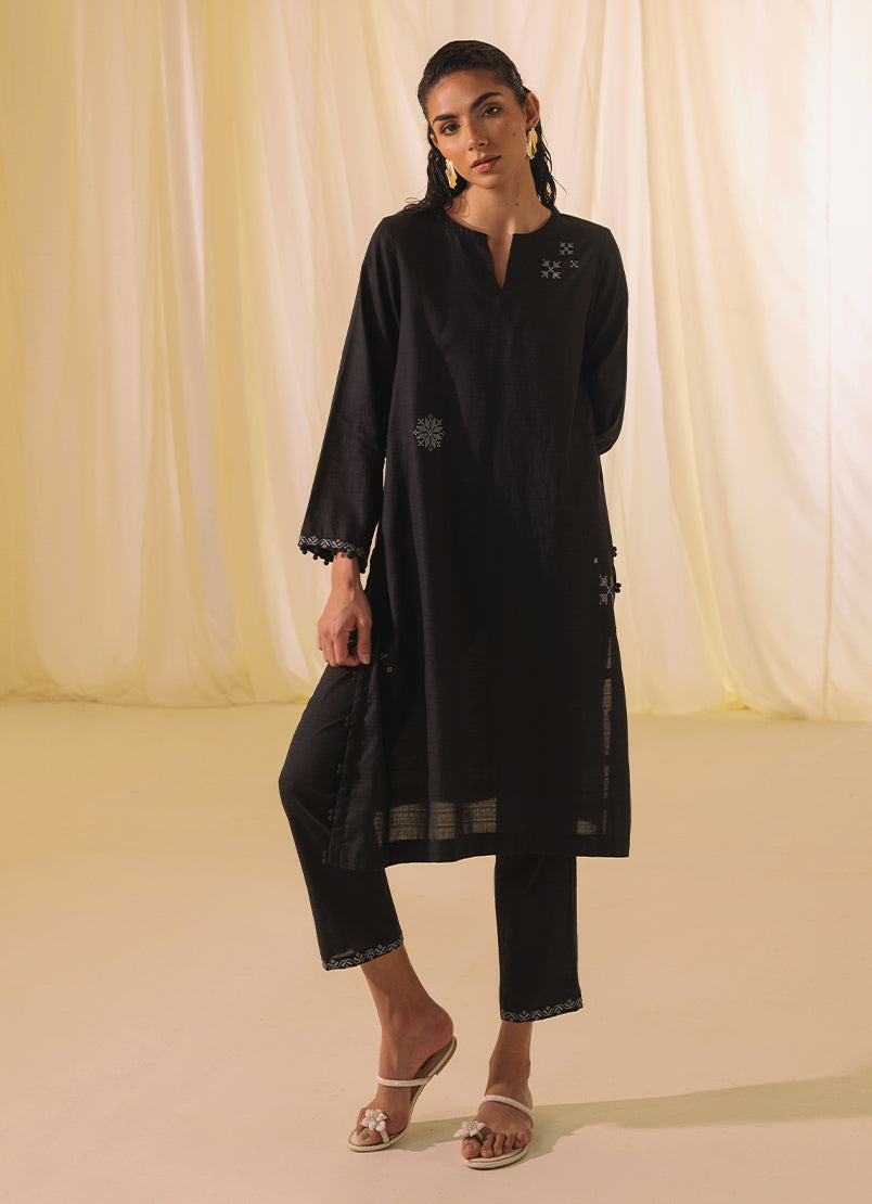 Image | Spring Basics 25 | IJSE-213817-12497 - Rang-e-Khaas