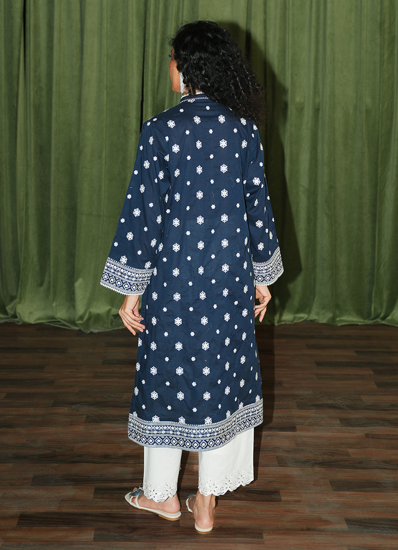 Image | Spring the Tea | ICSE-213889 - Rang-e-Khaas