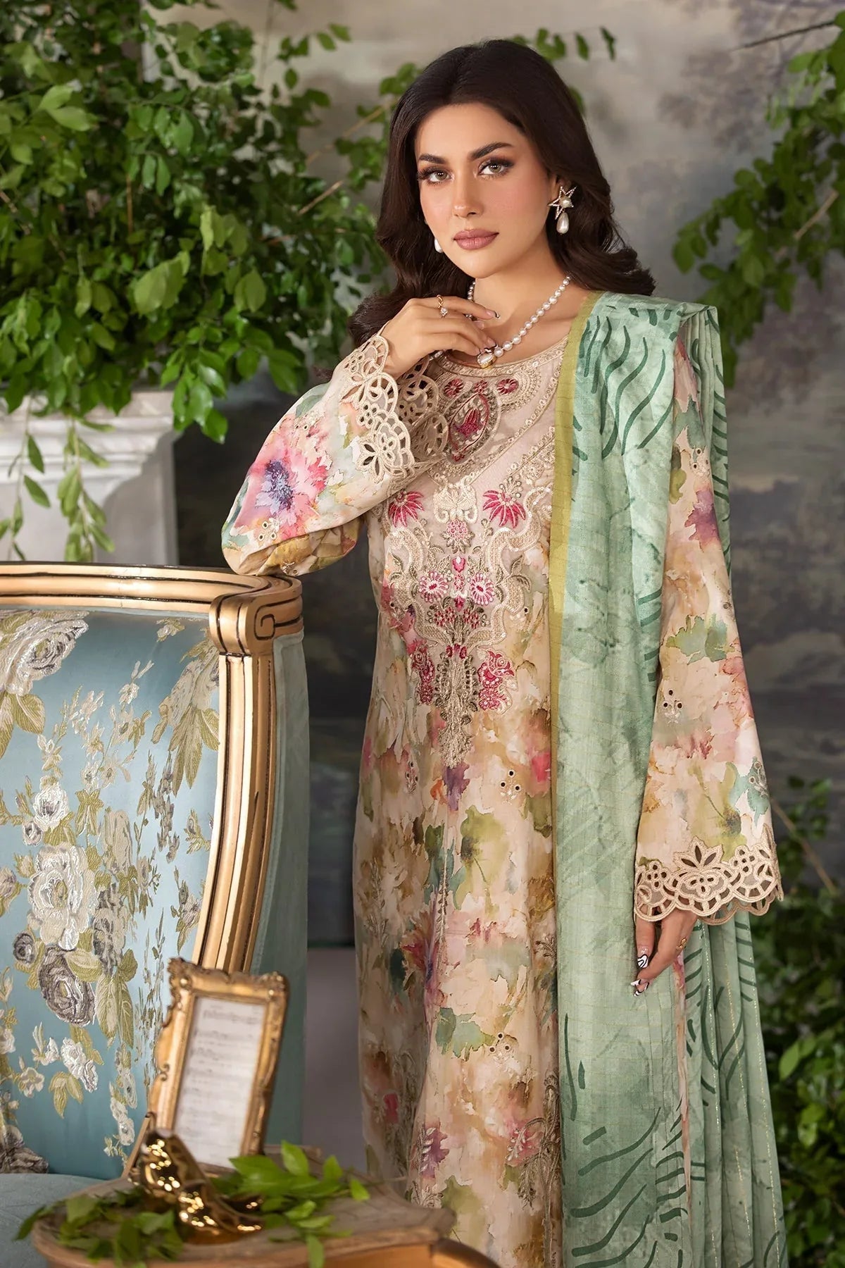 Imrozia Premium | Masakali Winter Pret | I.P-85 Resham - Rang-e-Khaas