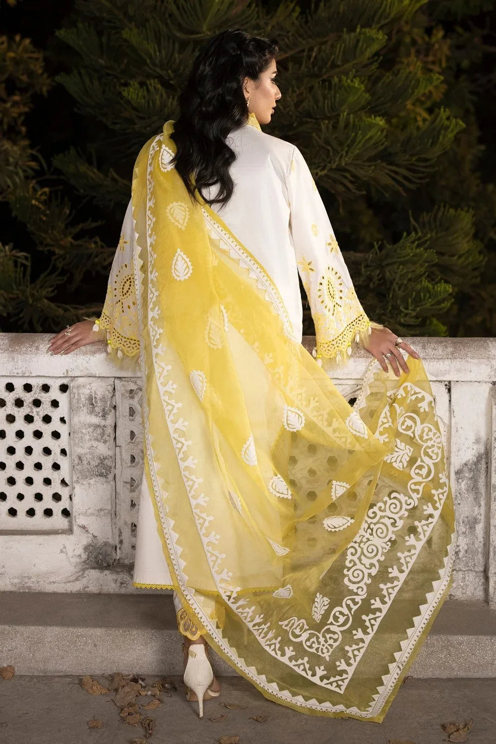 Ittehad | Embroidered Lawn | I-11 - Rang-e-Khaas