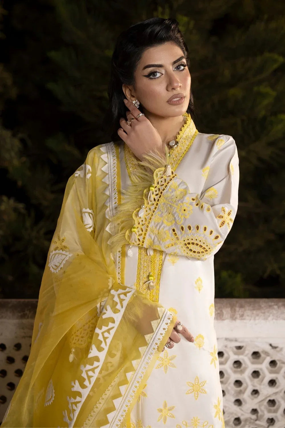 Ittehad | Embroidered Lawn | I-11 - Rang-e-Khaas