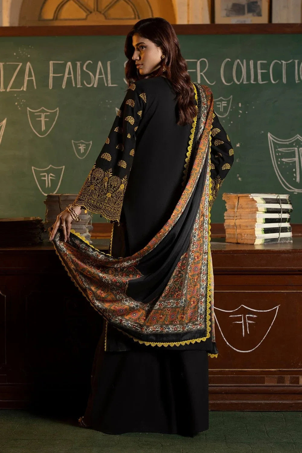Ittehad | Embroidered Lawn | I-12 - Rang-e-Khaas