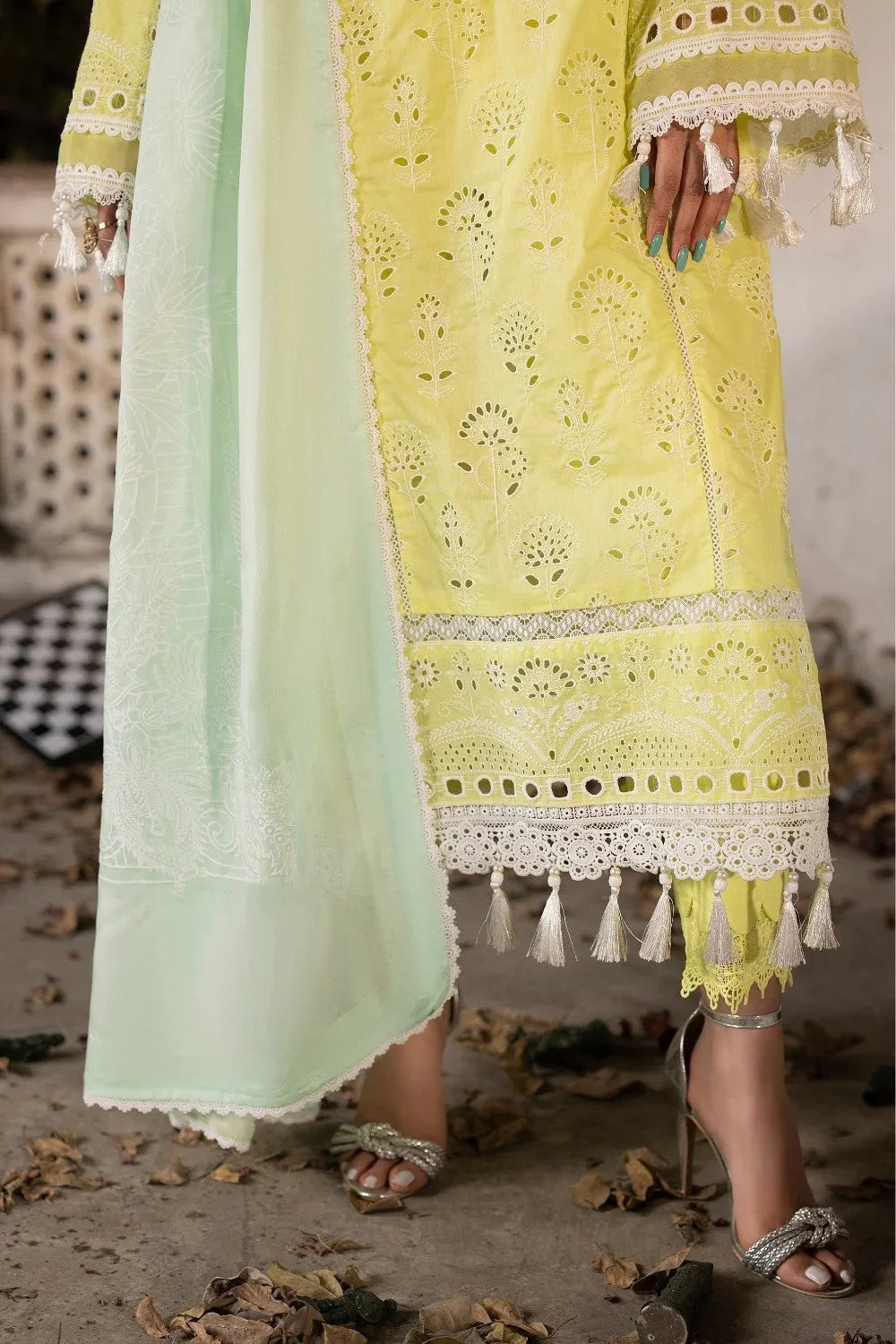 Ittehad | Embroidered Lawn | I-17 - Rang-e-Khaas