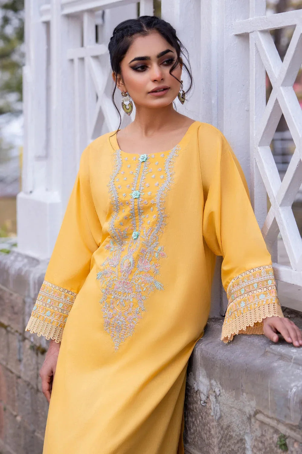 Ittehad | Embroidered Lawn | I-20 - Rang-e-Khaas