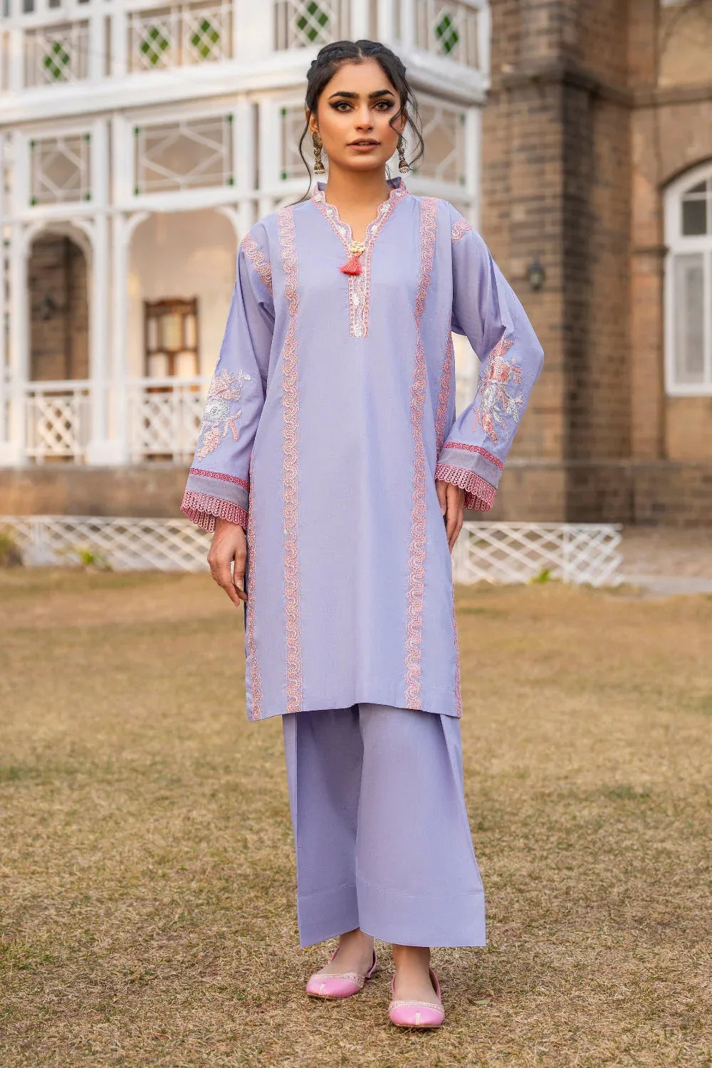 Ittehad | Embroidered Lawn | I-22 - Rang-e-Khaas