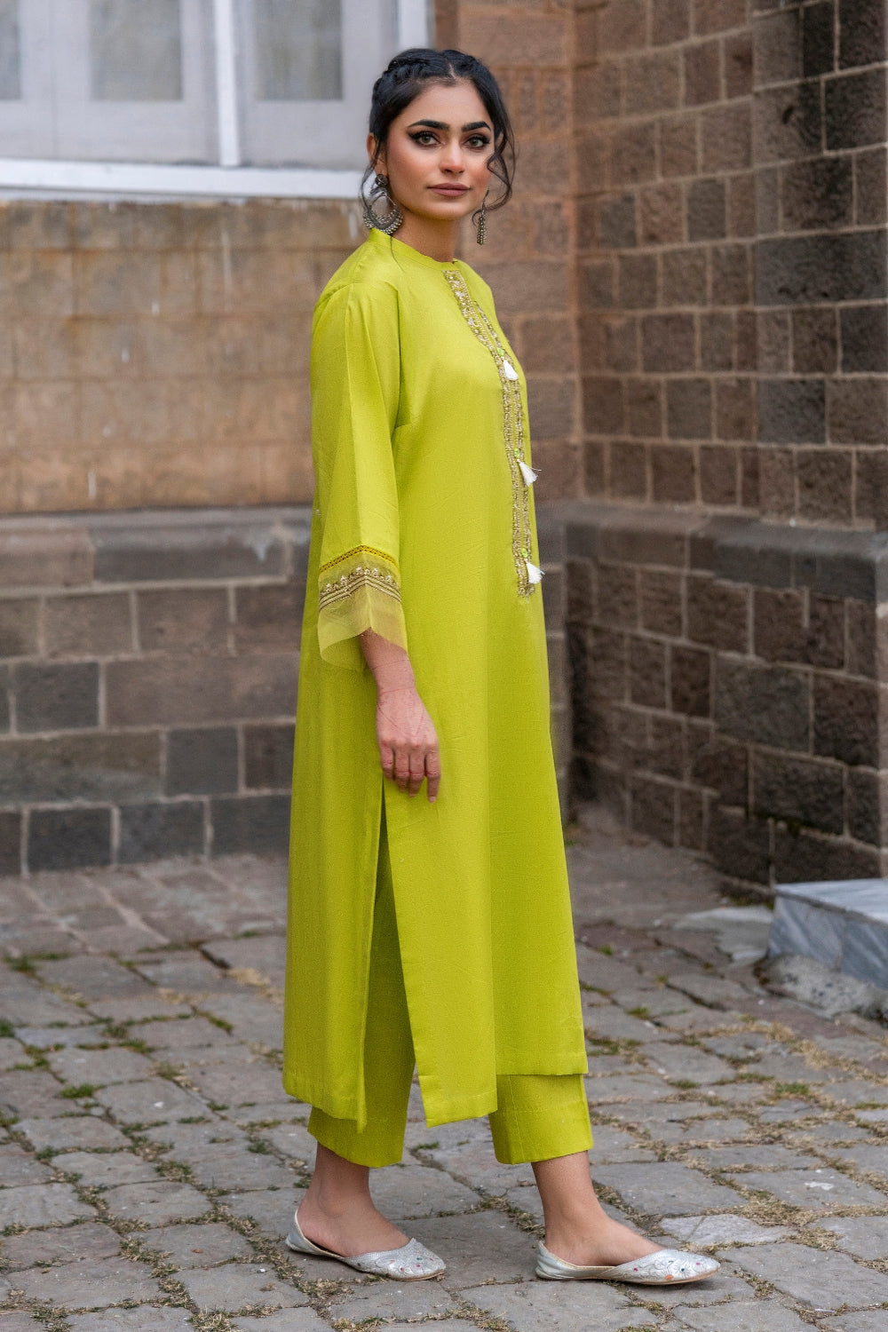 Ittehad | Embroidered Lawn | I-23 - Rang-e-Khaas