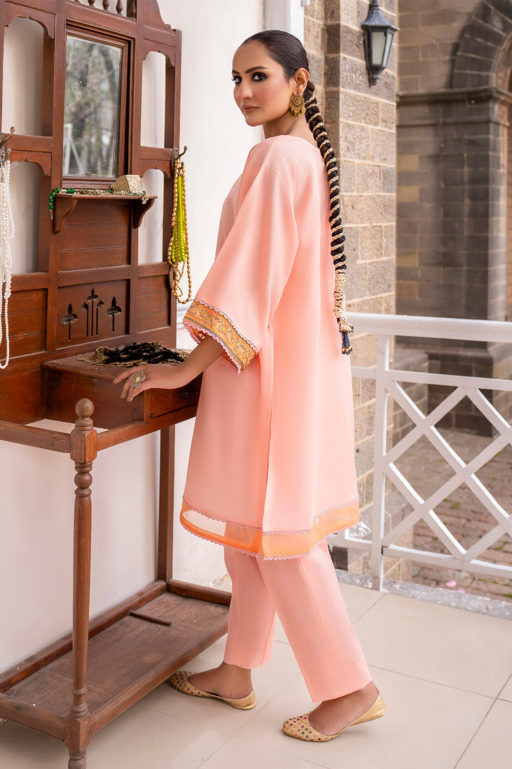 Ittehad | Embroidered Lawn | I-25 - Rang-e-Khaas