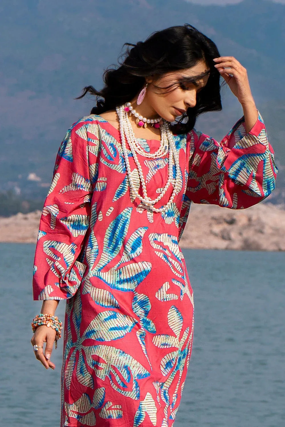 Ittehad | Embroidered Lawn | I-32 - Rang-e-Khaas