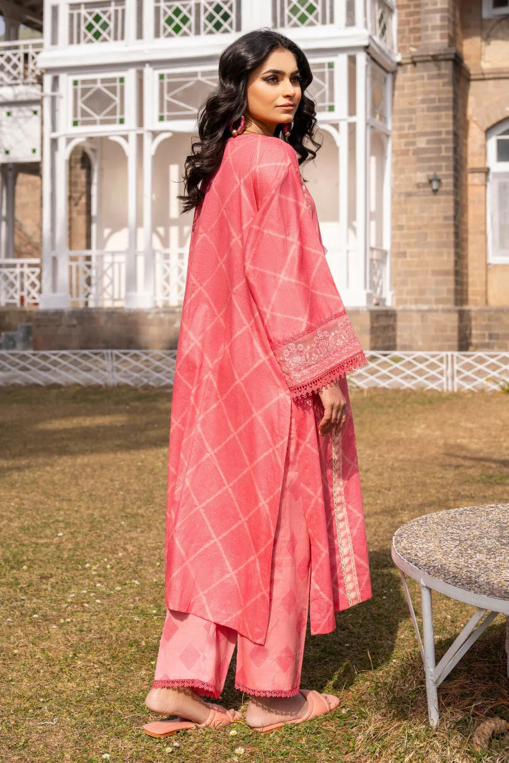 Ittehad | Embroidered Lawn | I-34 - Rang-e-Khaas