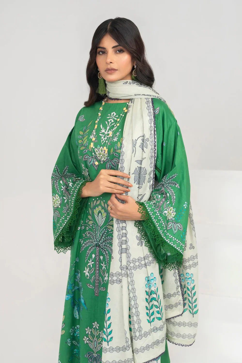 Ittehad | Printed Lawn 24 | IP3P04-3PS-GRN - Rang-e-Khaas
